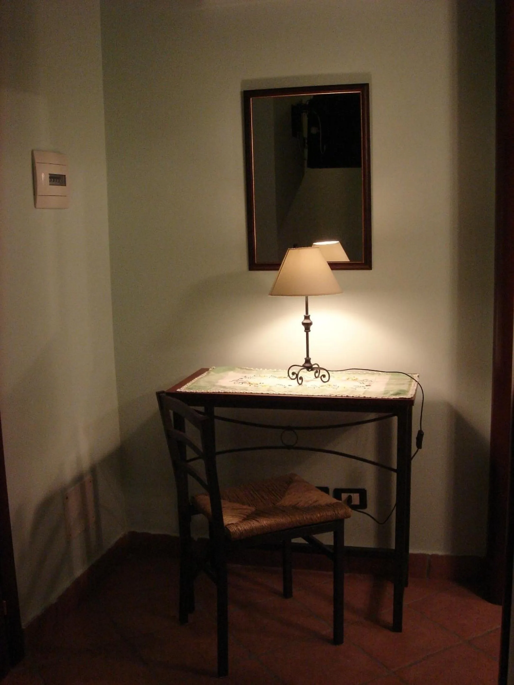 Decorative detail in La Porta Dell'Etna - Nicolosi