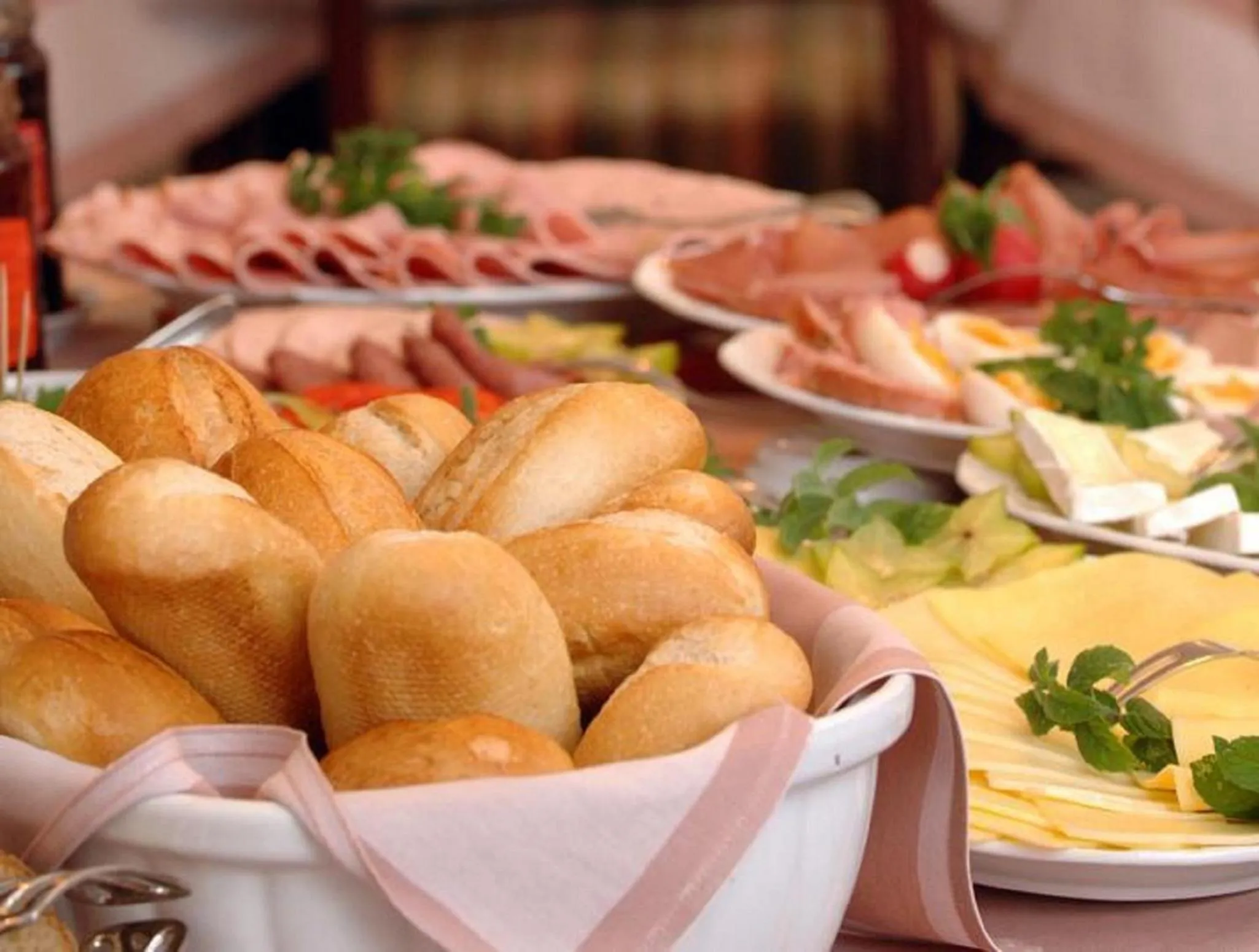 Buffet breakfast in Moselstern Hotel Zum guten Onkel