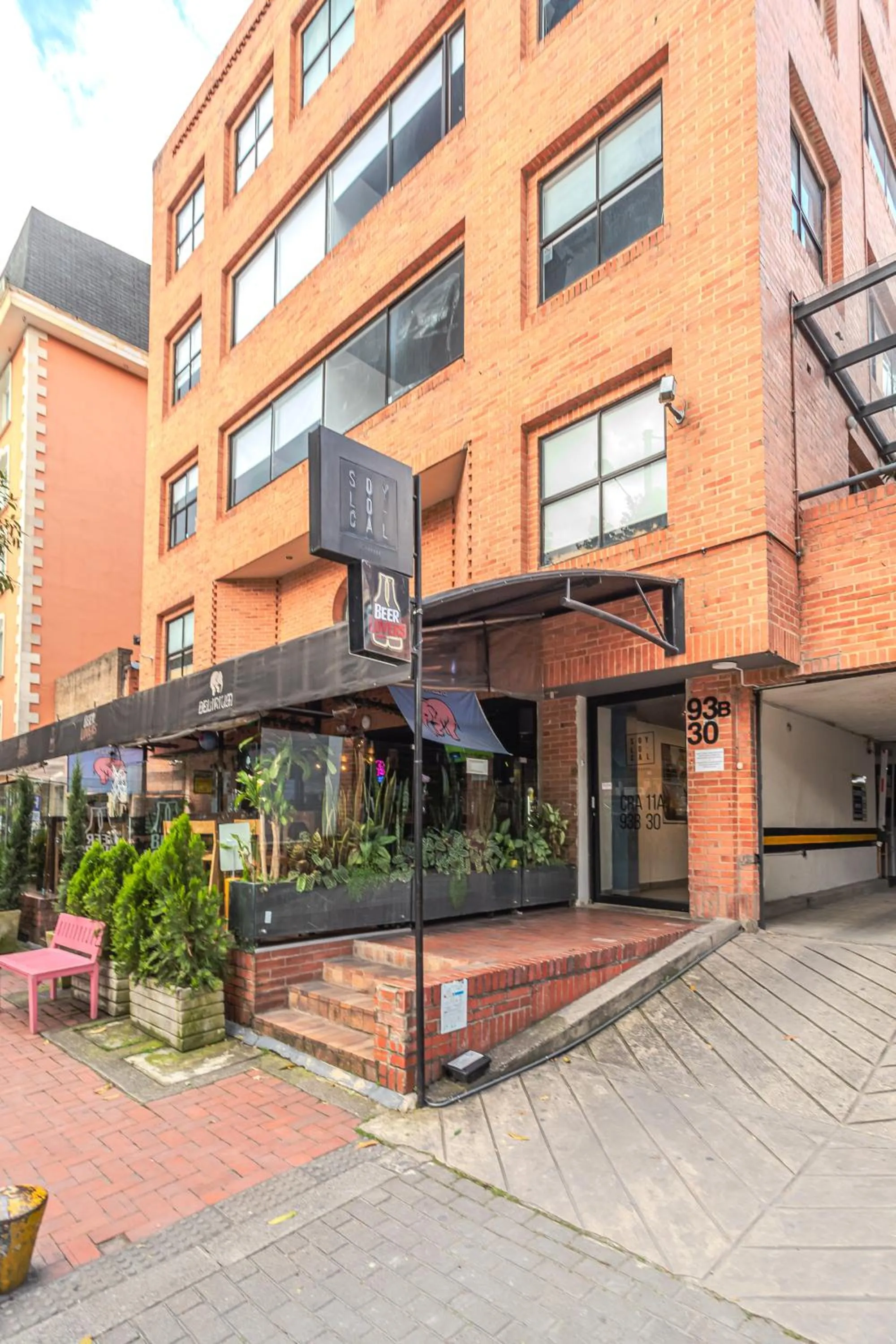 Facade/entrance in Soy Local Parque La 93