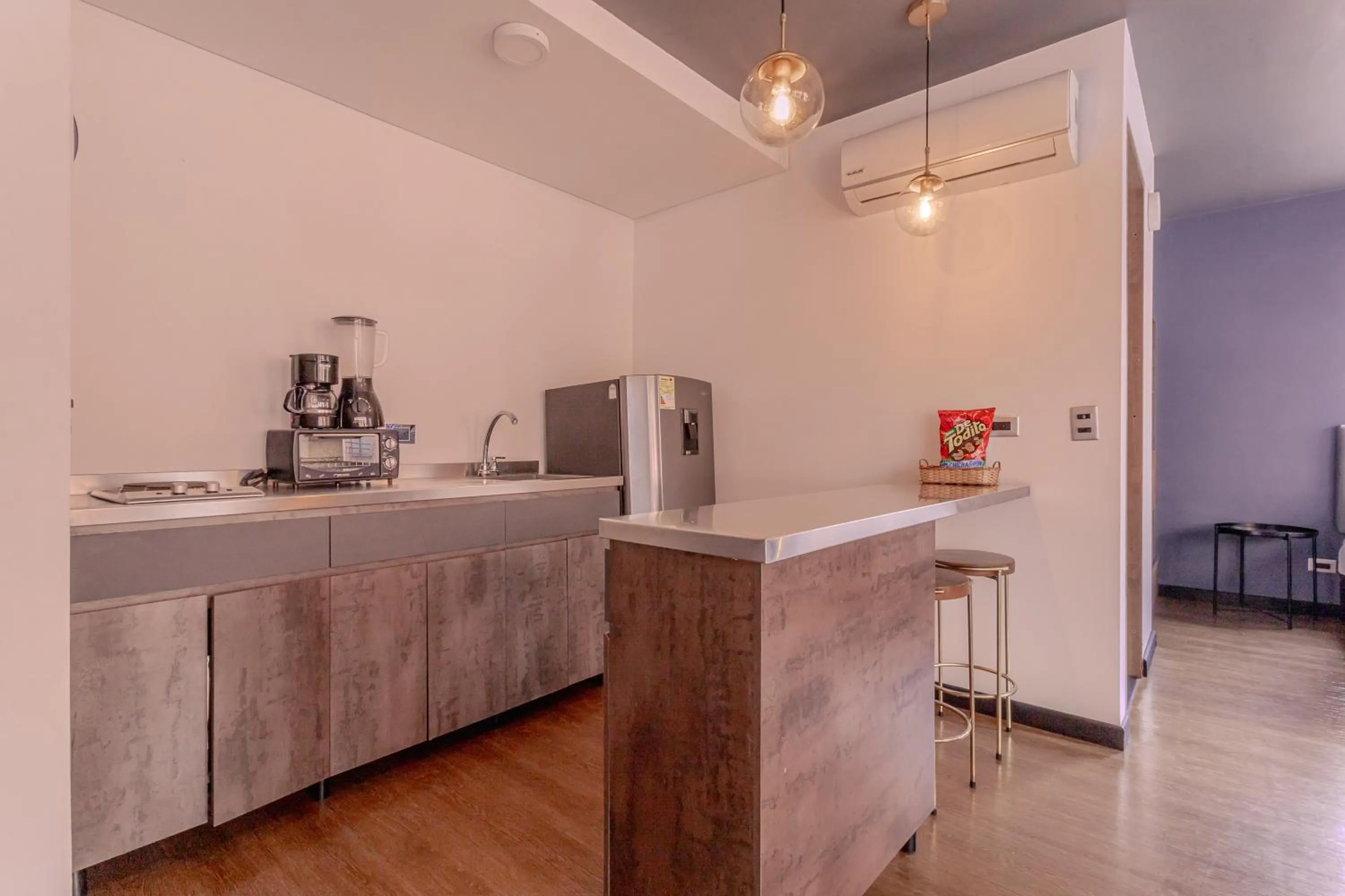 Coffee/tea facilities in Soy Local Parque La 93