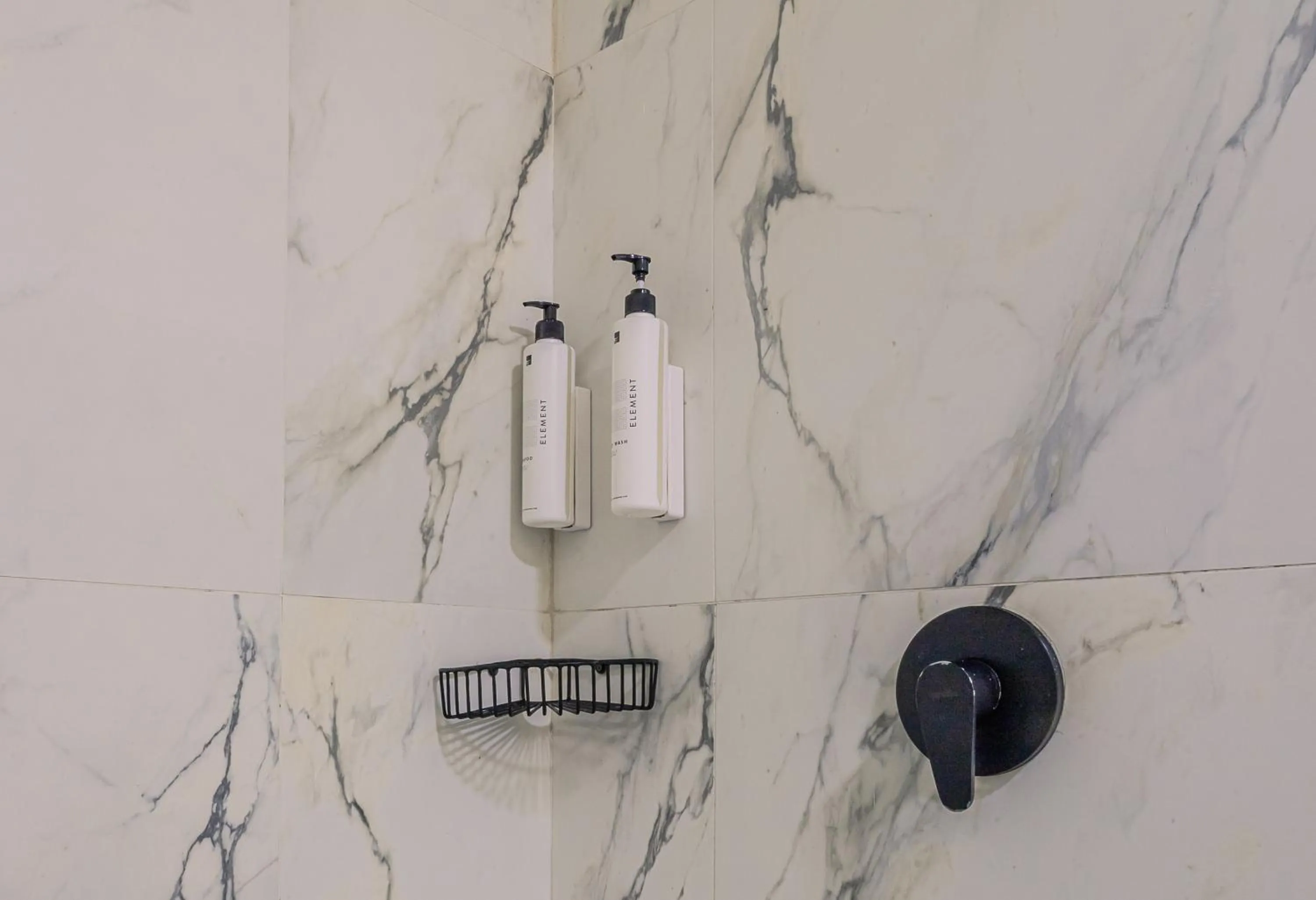 Bathroom in Soy Local Parque La 93