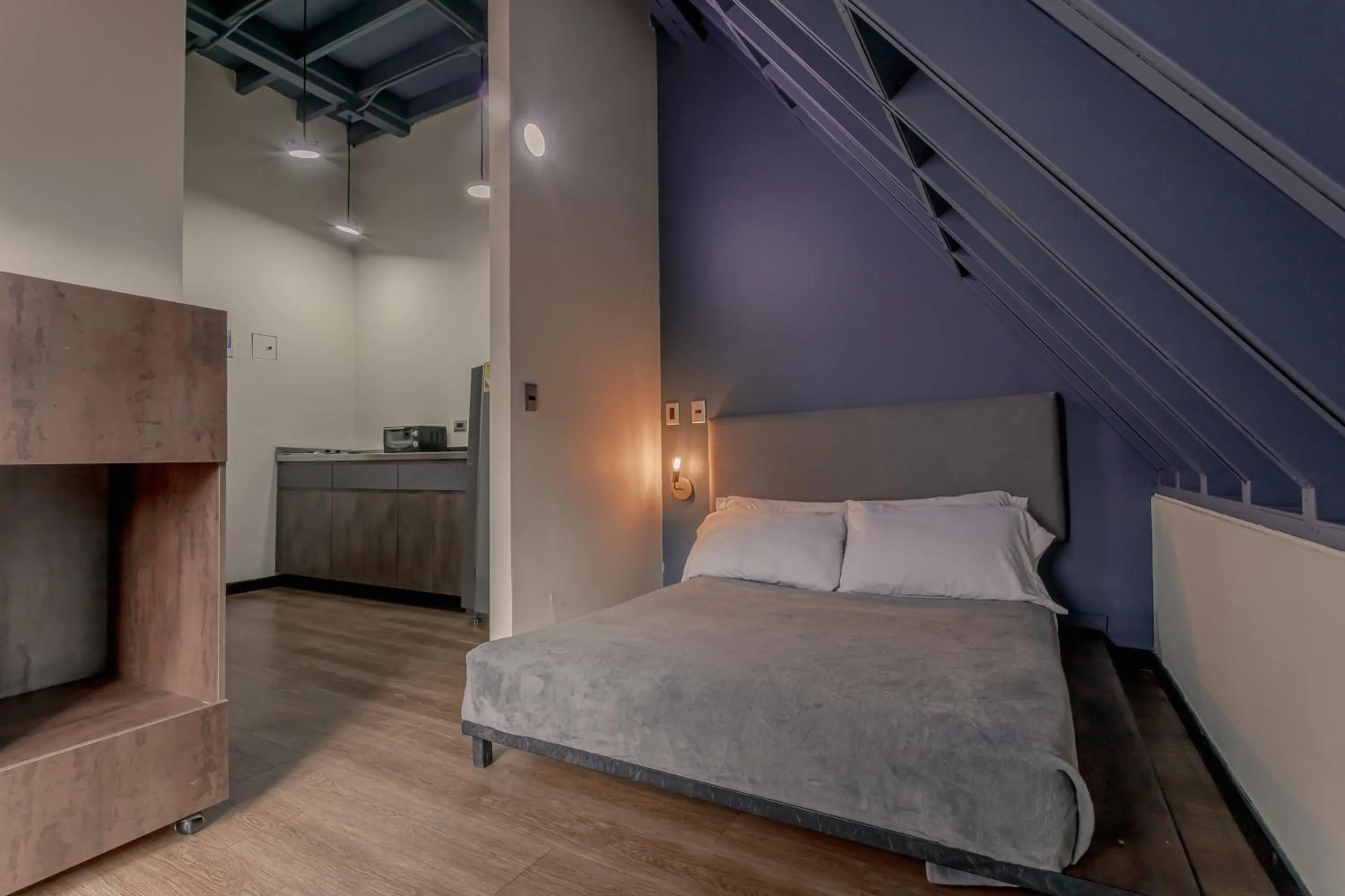 Photo of the whole room, Bed in Soy Local Parque La 93