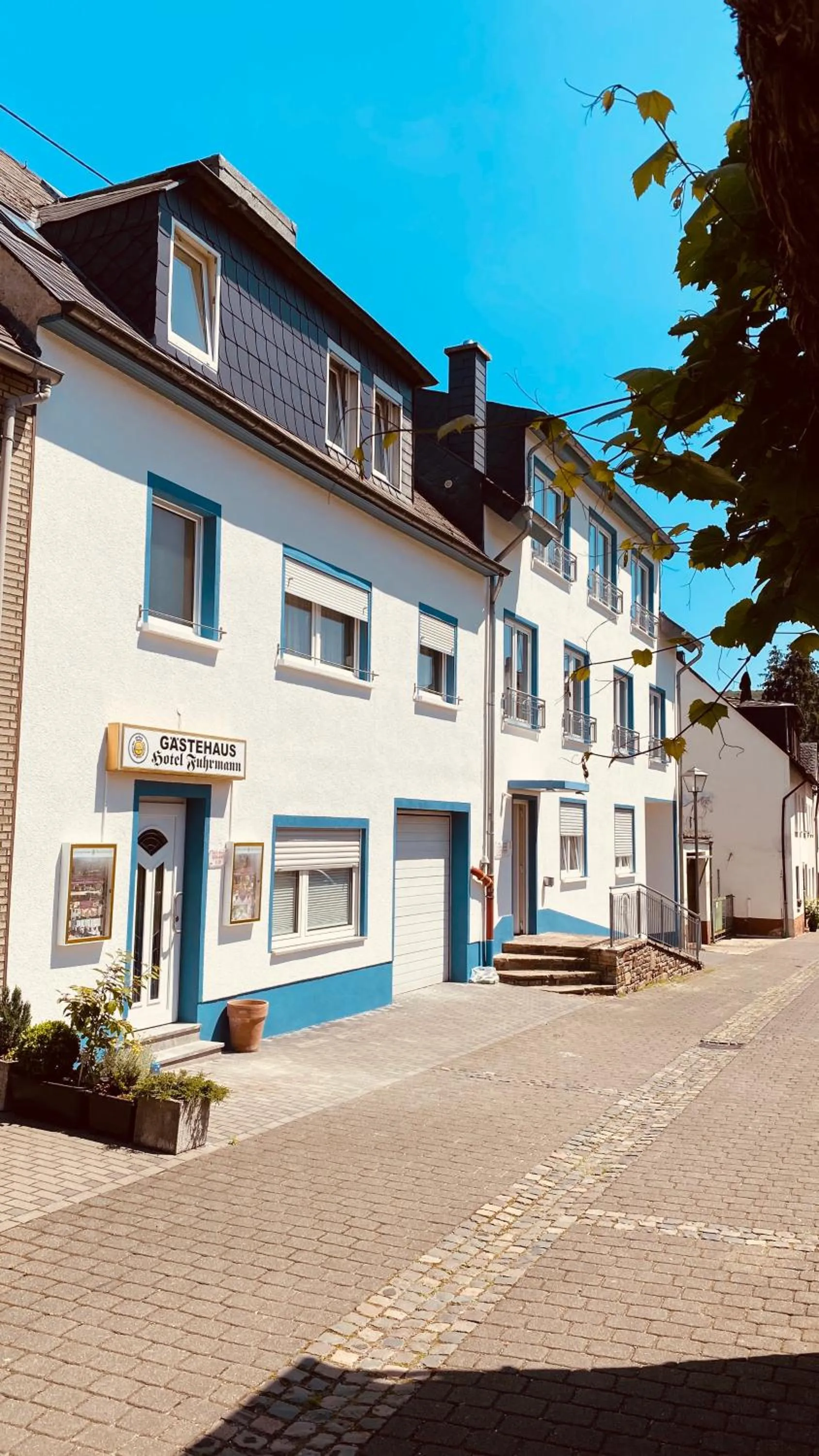 Property building in Moselstern-Hotel "Weinhaus Fuhrmann"