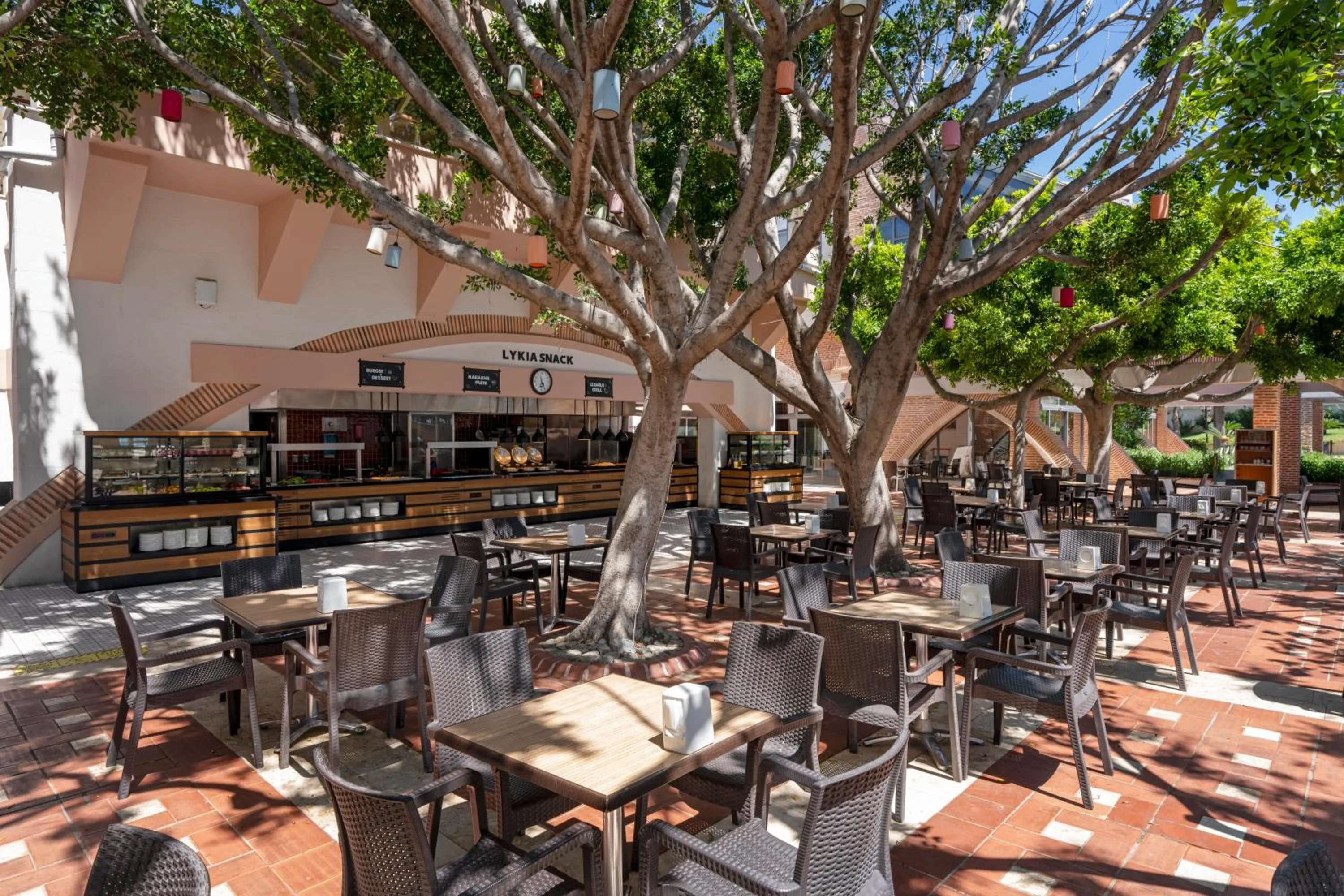 Patio in Limak Limra Hotel & Resort Kemer - Kids Concept