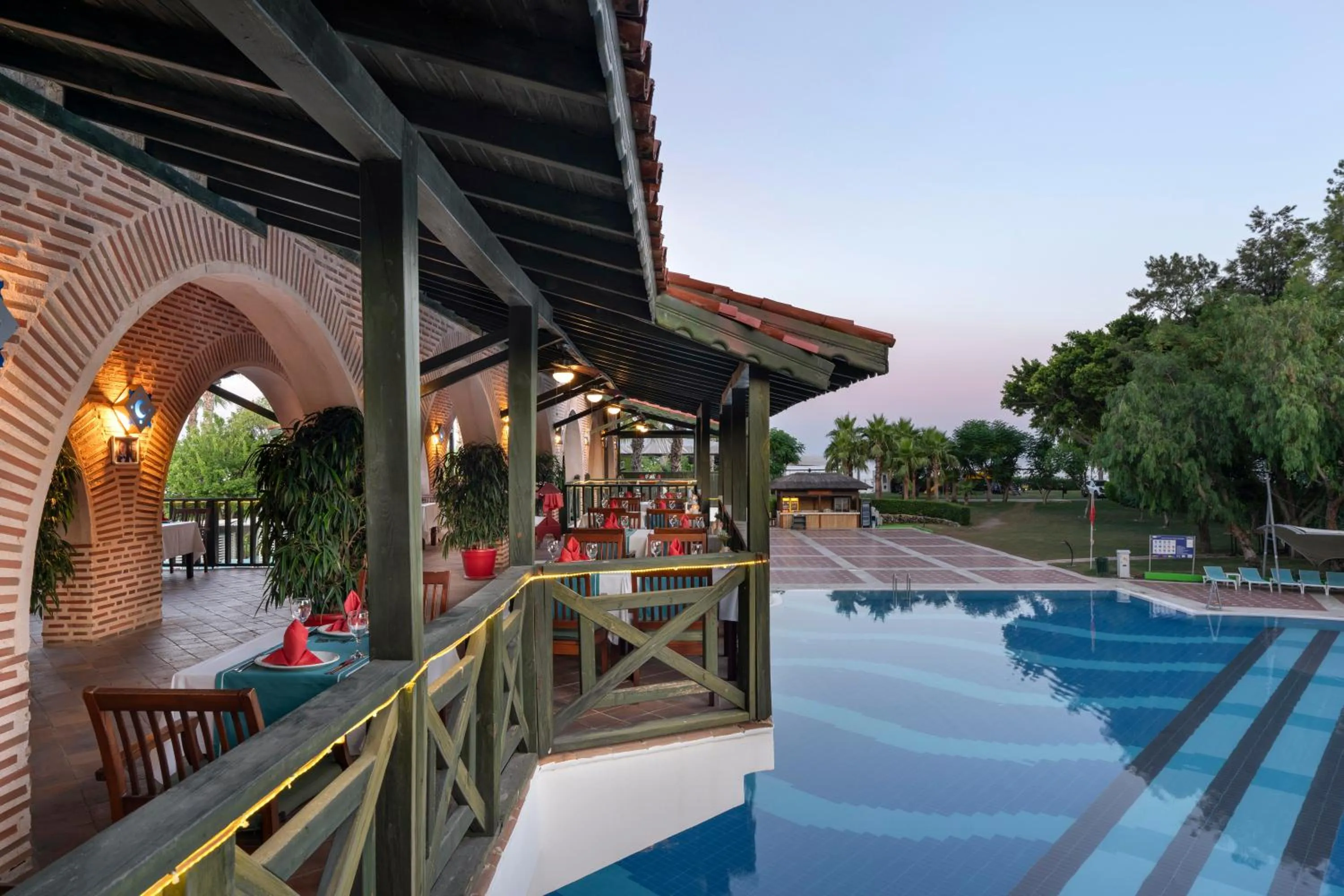 Restaurant/places to eat in Limak Limra Hotel & Resort Kemer - Kids Concept