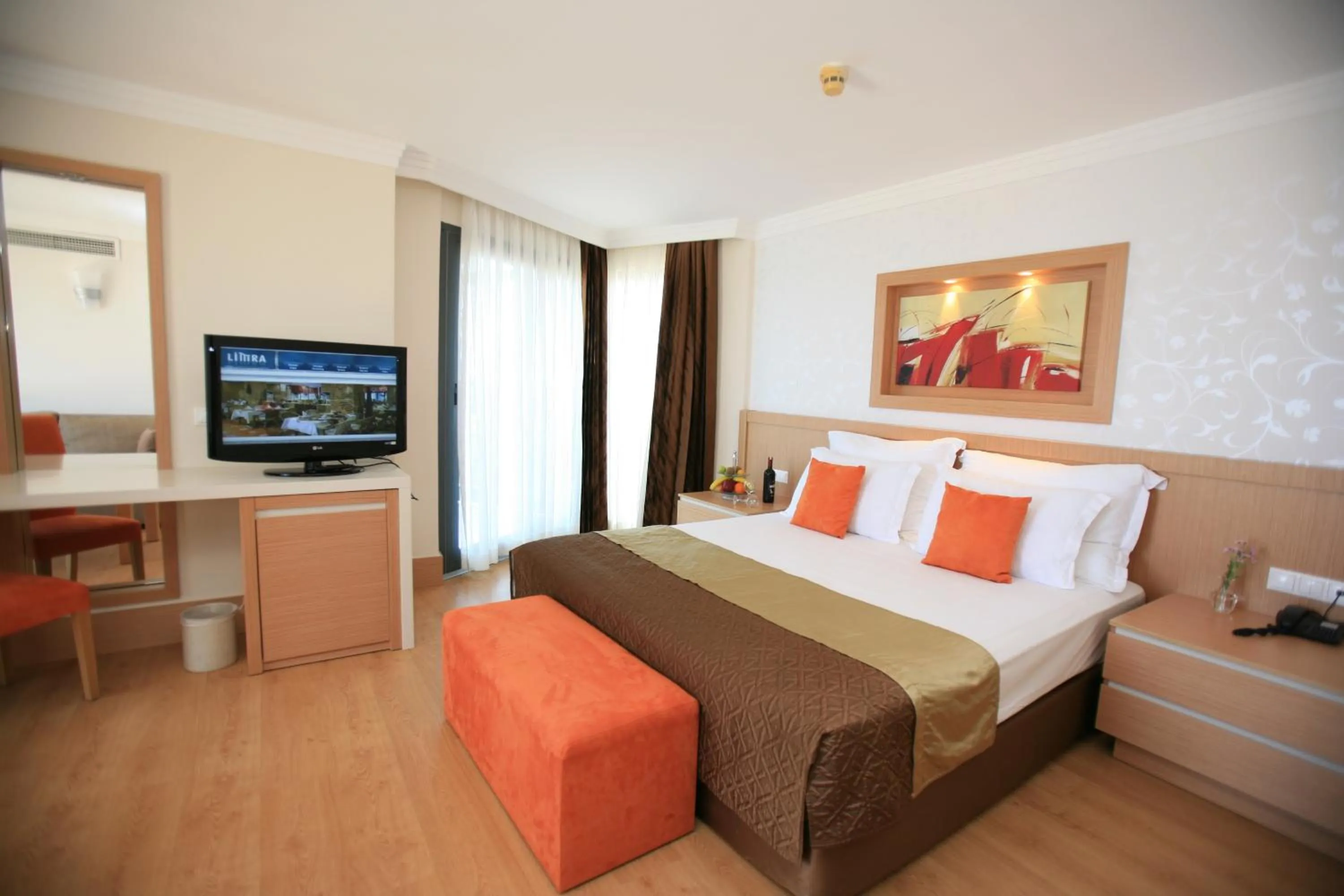 Shower, Bed in Limak Limra Hotel & Resort Kemer - Kids Concept