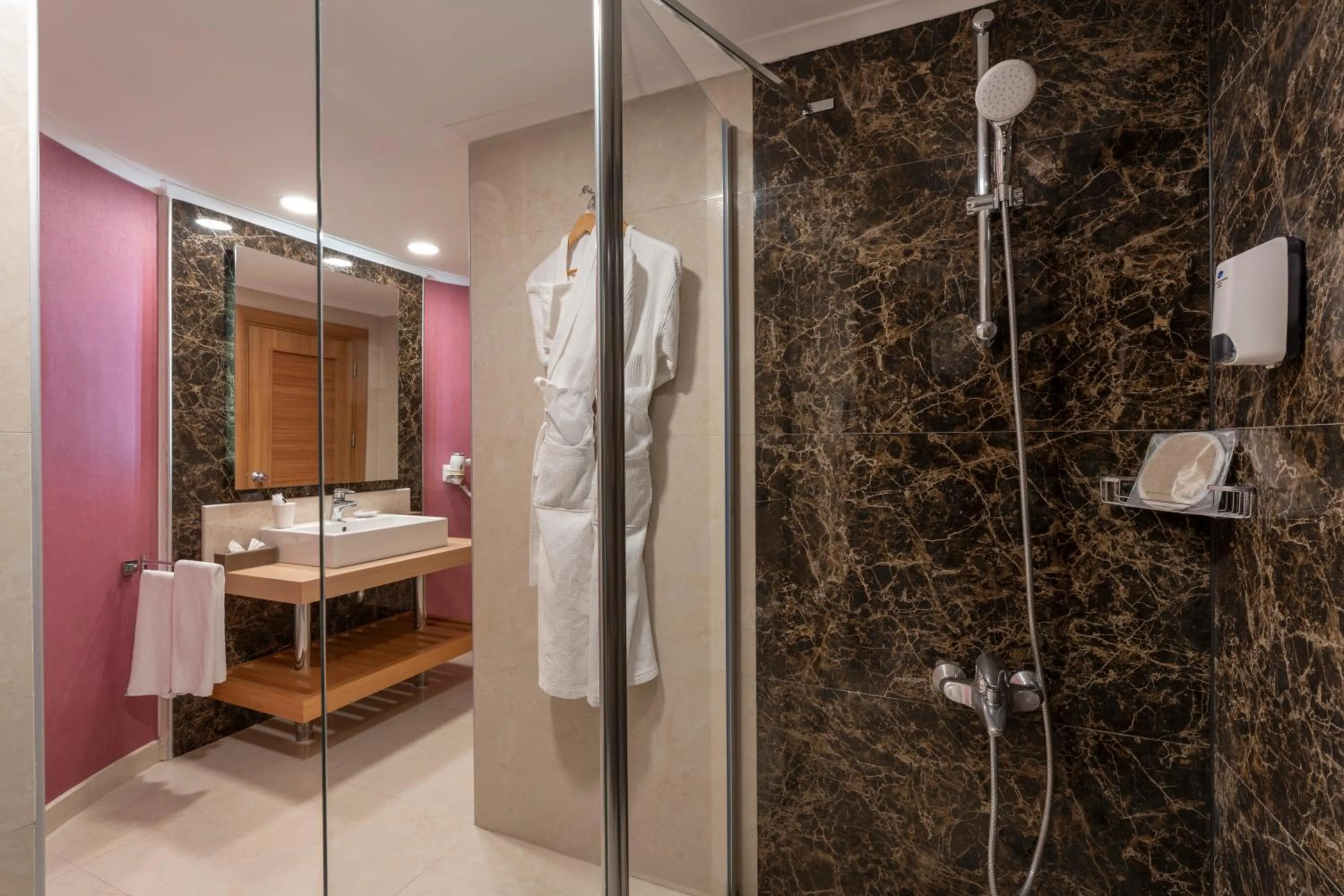 Shower in Limak Limra Hotel & Resort Kemer - Kids Concept