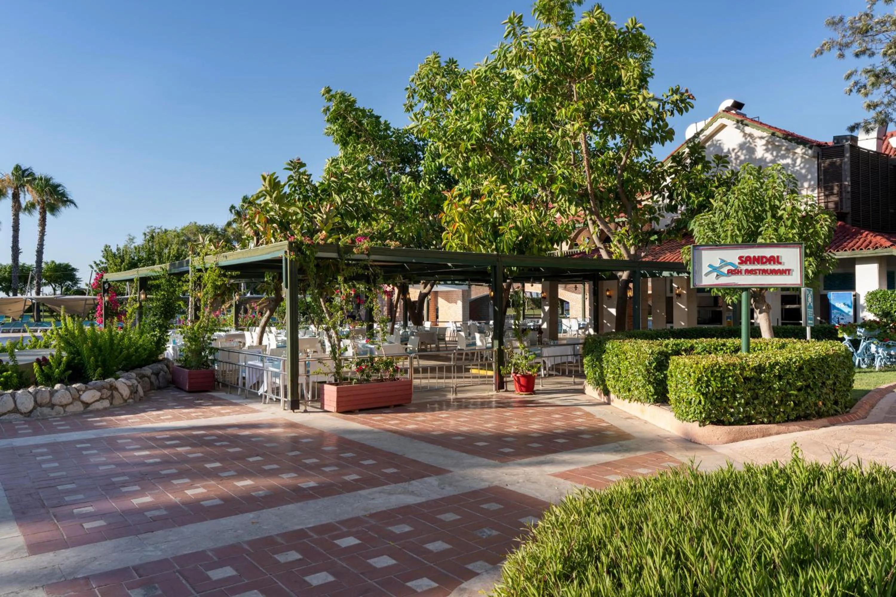 Restaurant/places to eat in Limak Limra Hotel & Resort Kemer - Kids Concept