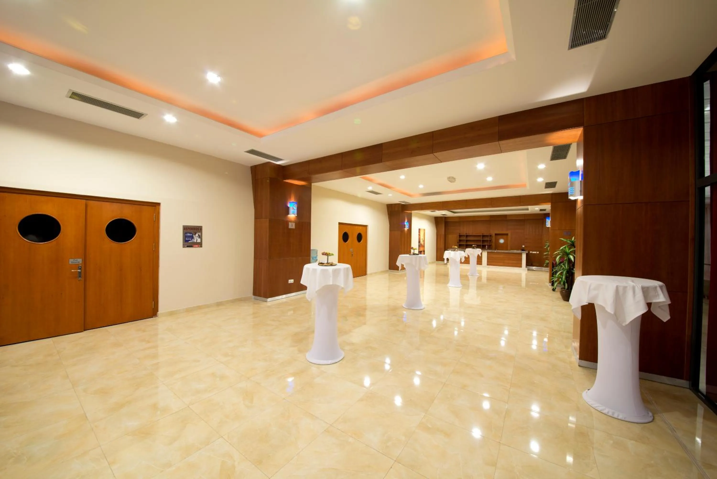 Business facilities in Limak Limra Hotel & Resort Kemer - Kids Concept