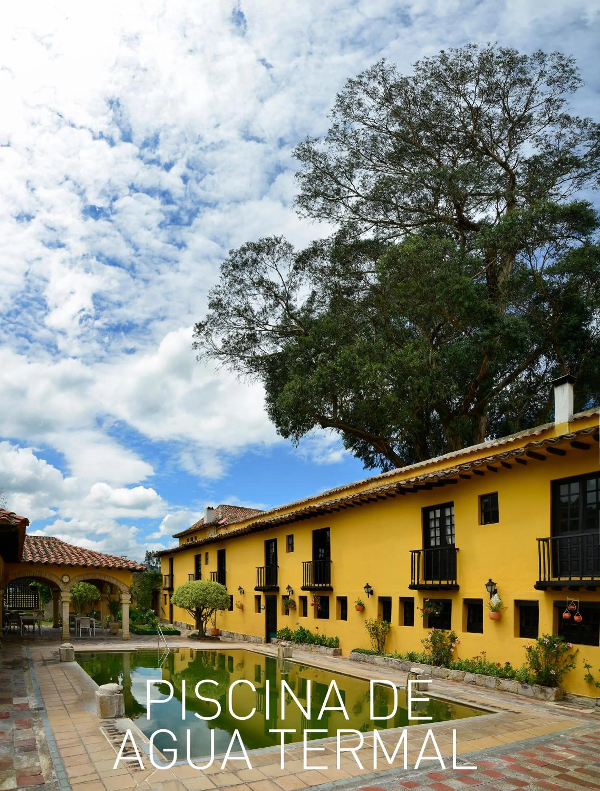 Swimming pool in Hotel Hacienda El Salitre