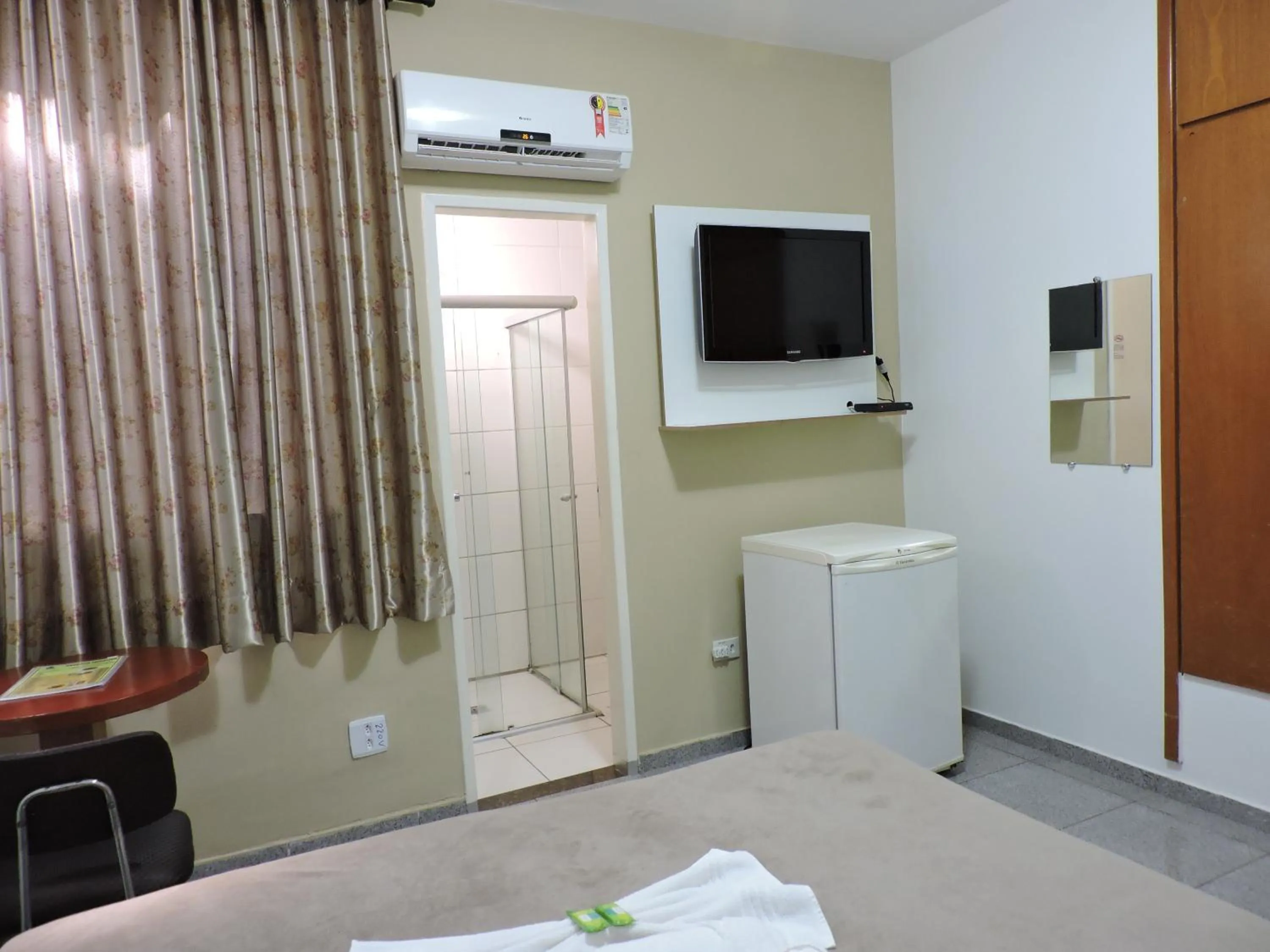 Bed in Aton Plaza Hotel