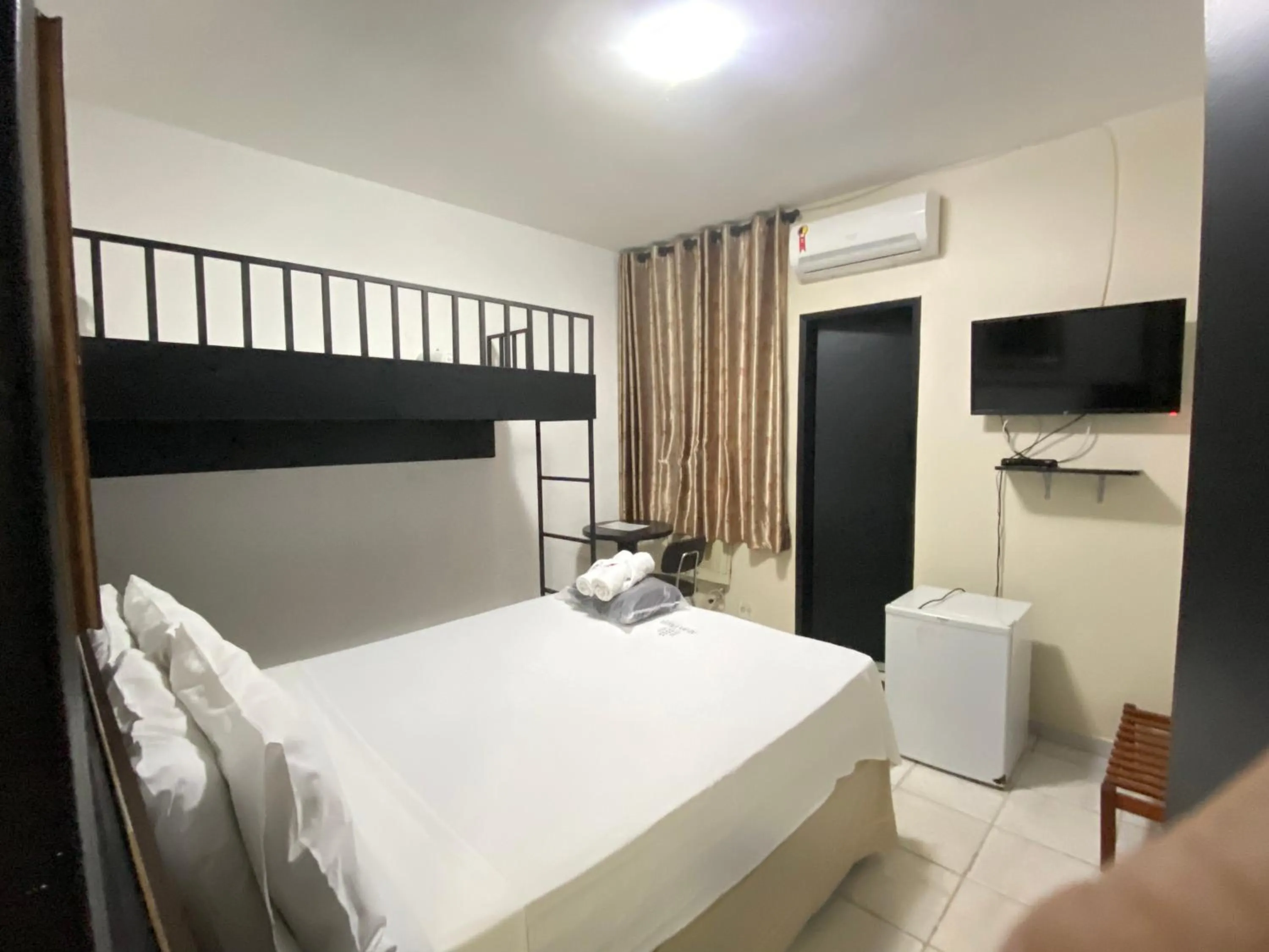 Bed in Aton Plaza Hotel