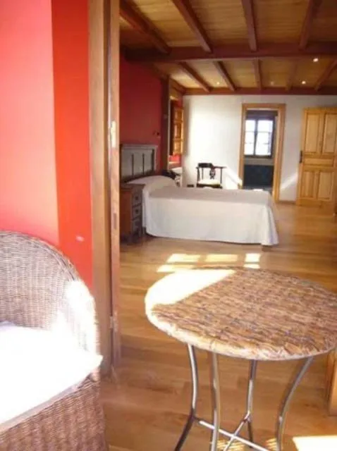 Photo of the whole room in Hotel Casona De Tresali