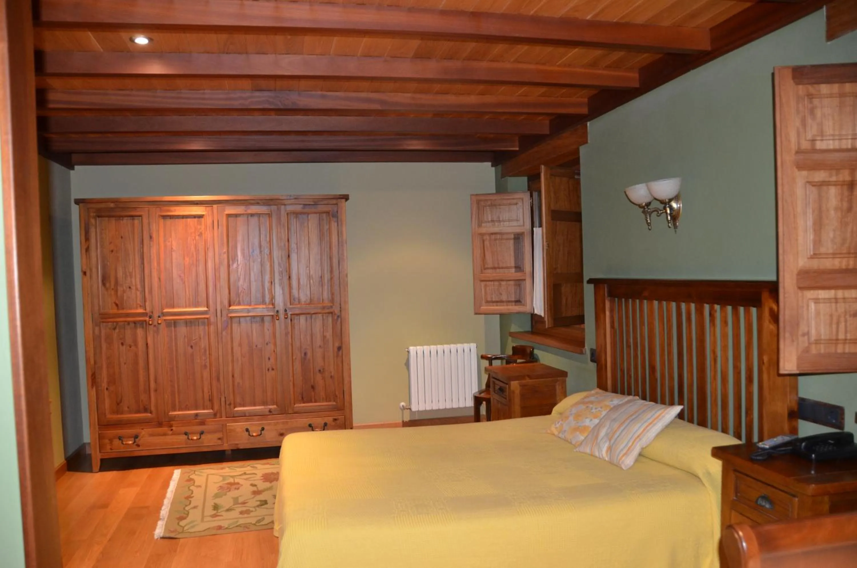 Photo of the whole room, Bed in Hotel Casona De Tresali