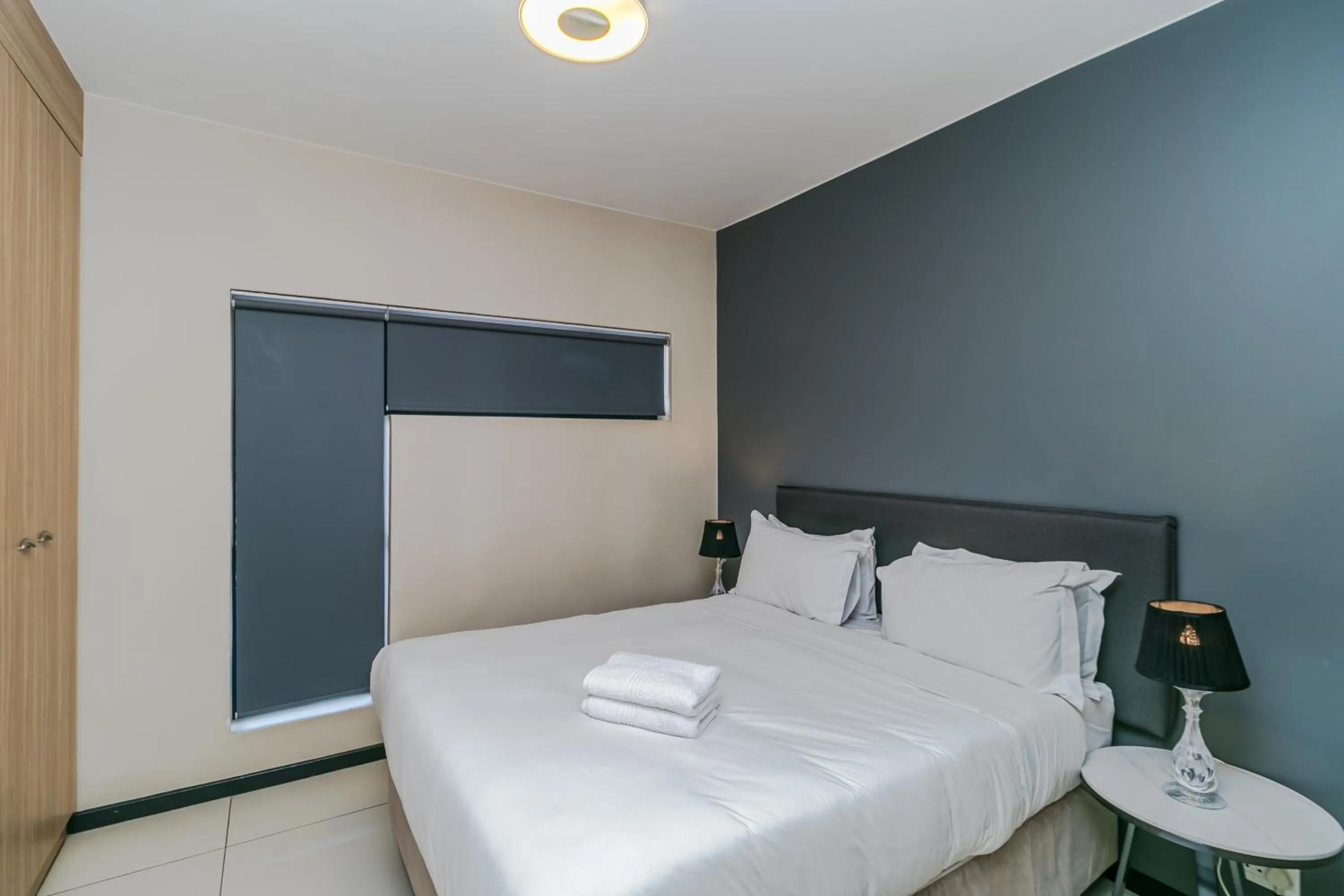 Bed in Easy Stay - The Vantage Rosebank