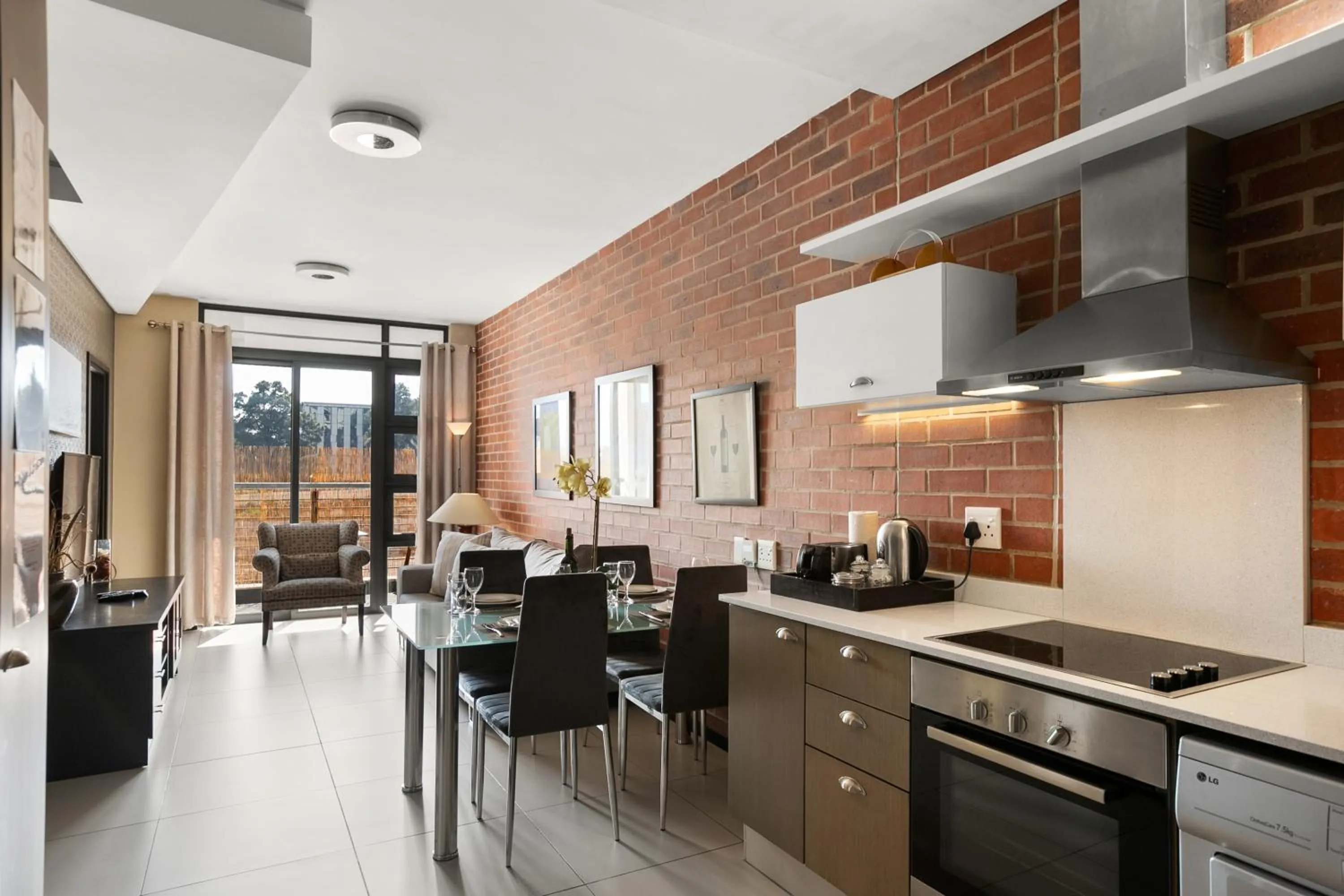 Kitchen or kitchenette in Easy Stay - The Vantage Rosebank