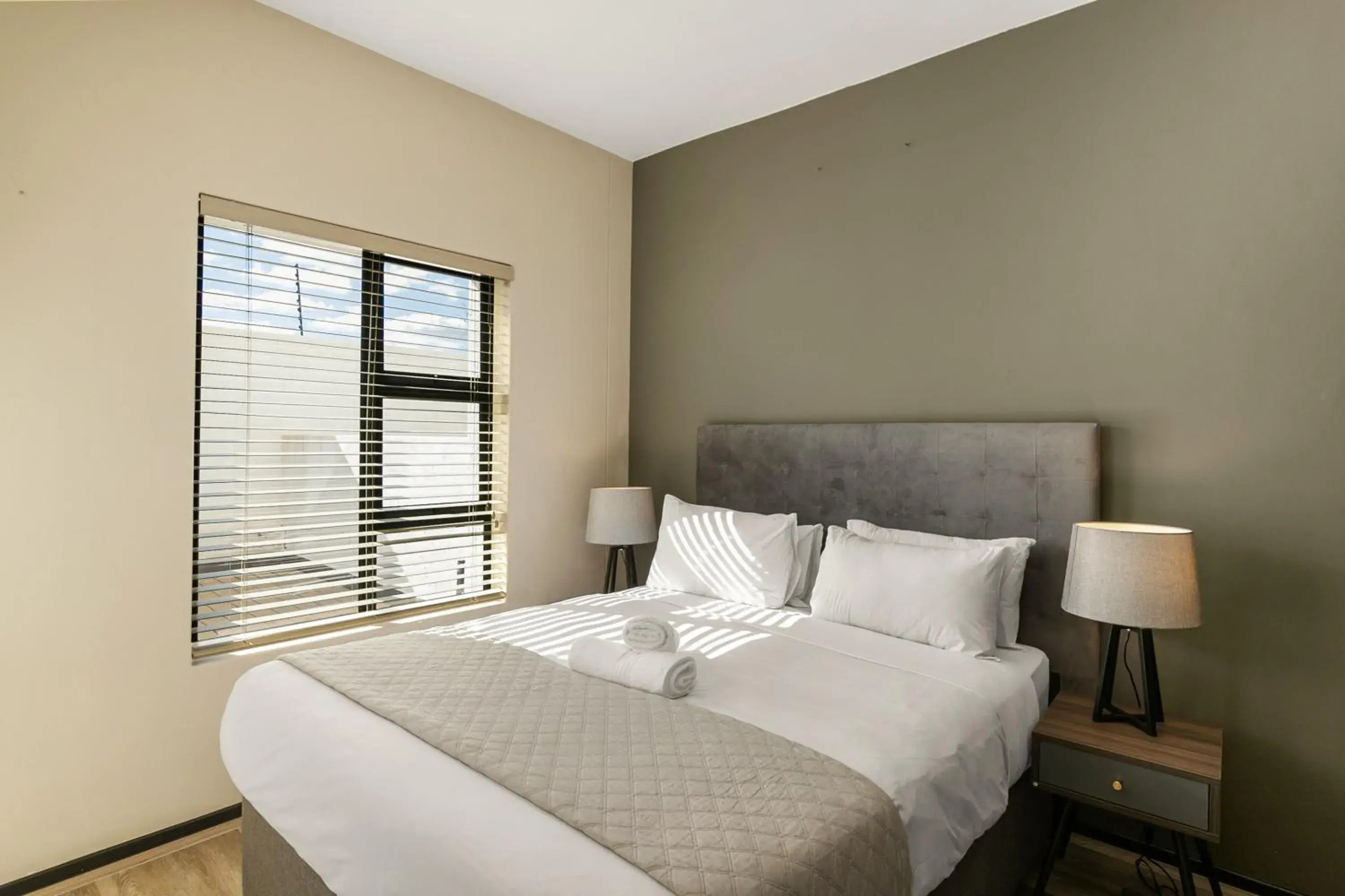 Two-Bedroom Apartment in Easy Stay - The Vantage Rosebank Two-Bedroom Apartment in Easy Stay - The Vantage Rosebank