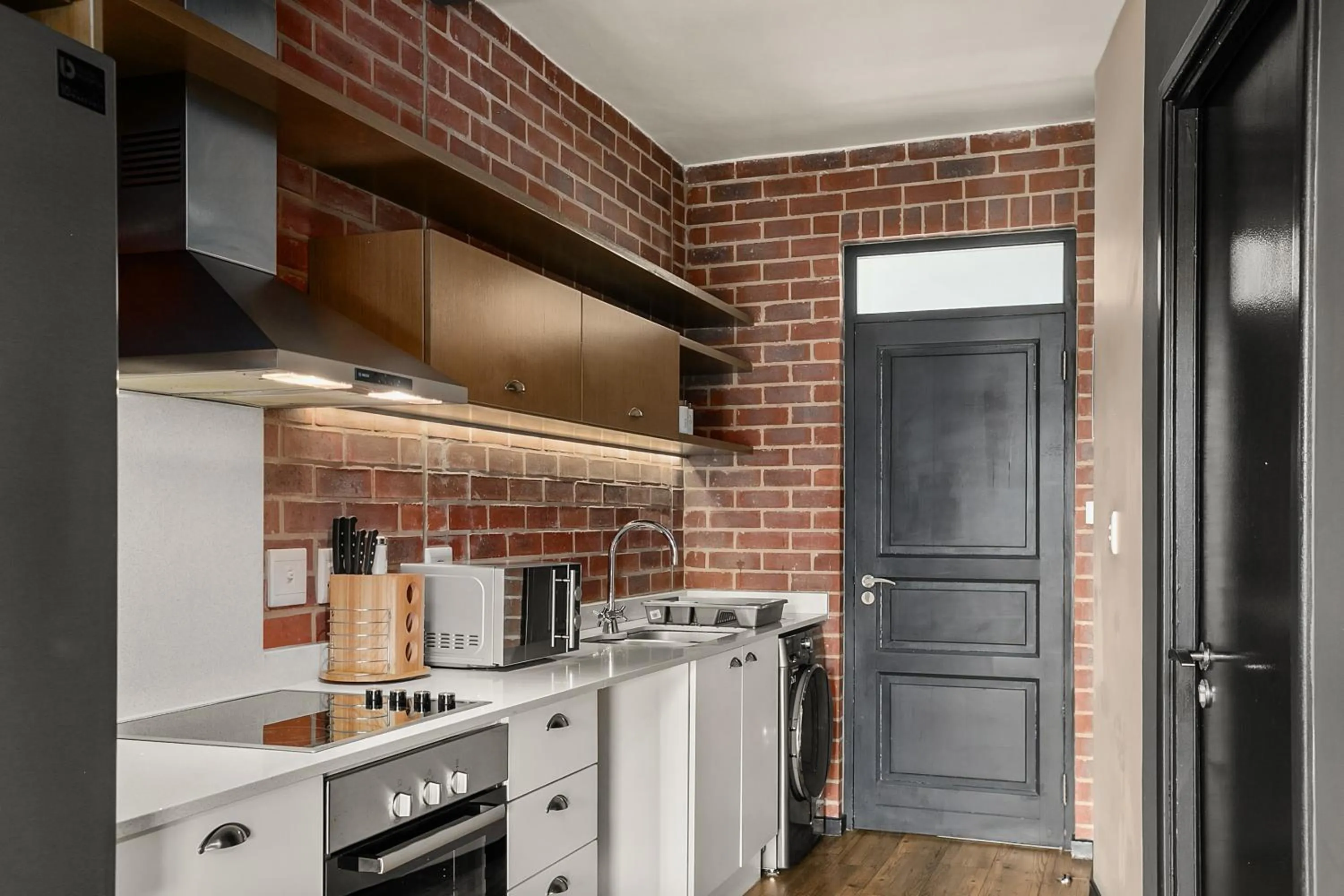 Kitchen or kitchenette in Easy Stay - The Vantage Rosebank