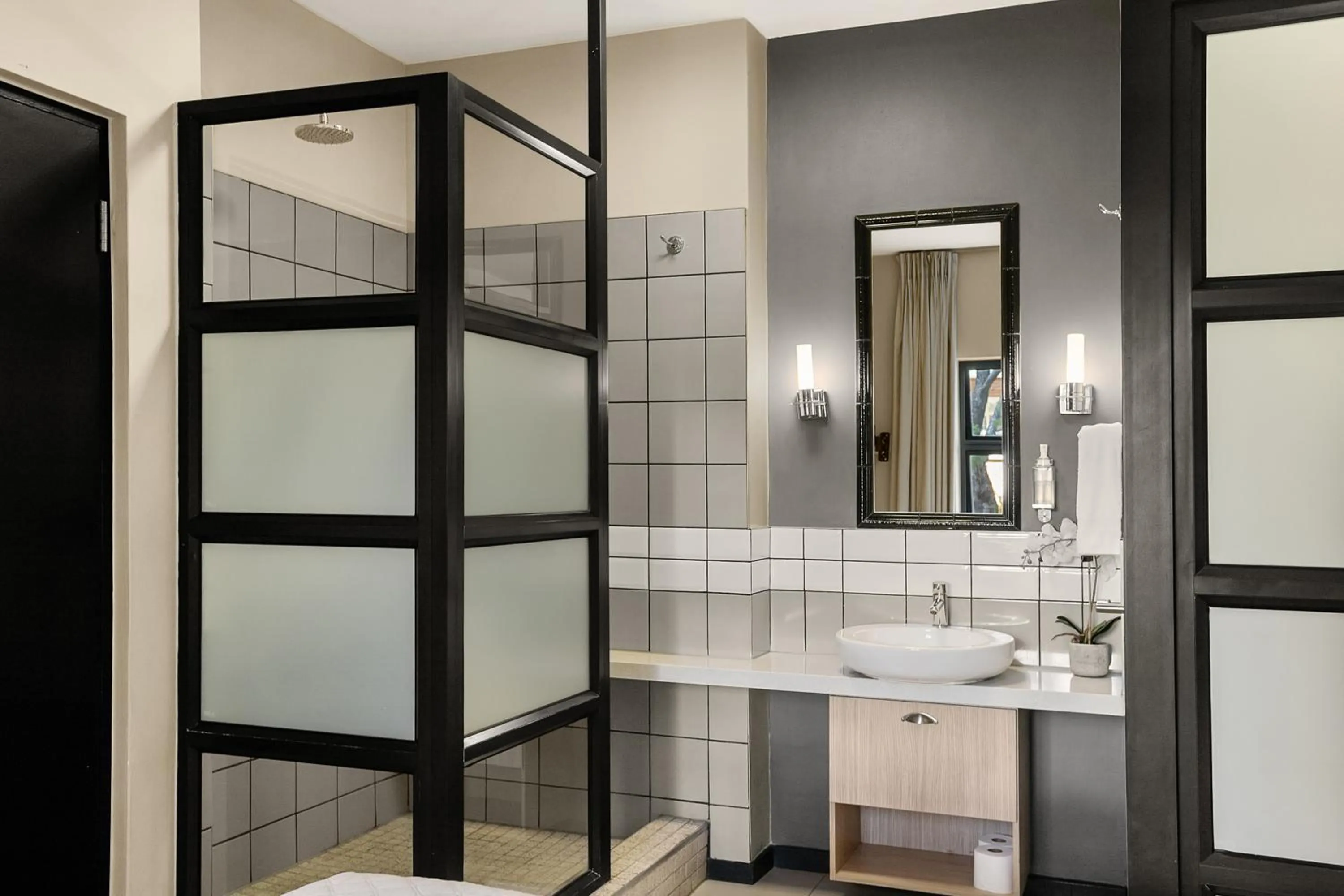 Shower in Easy Stay - The Vantage Rosebank