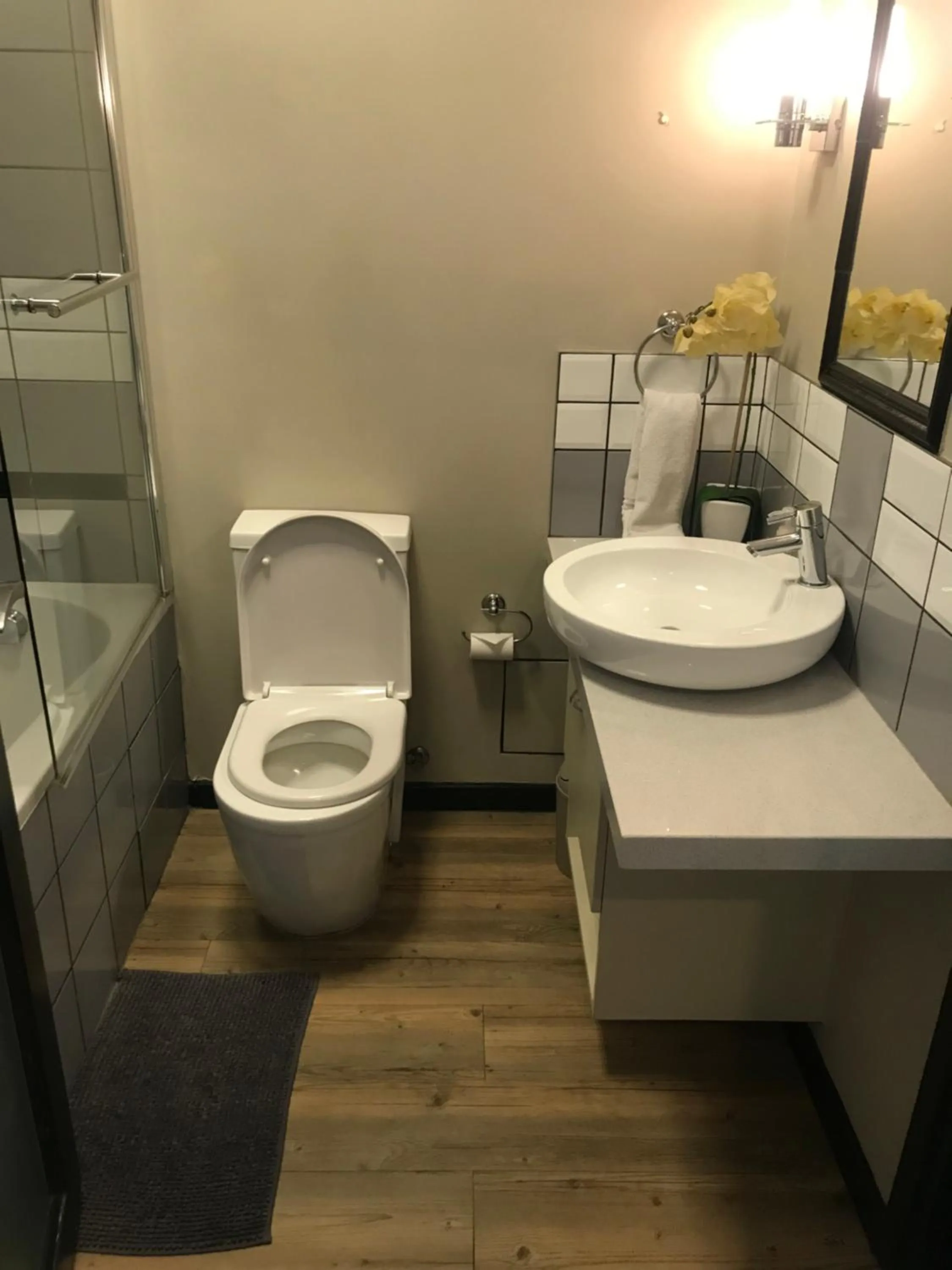 Toilet in Easy Stay - The Vantage Rosebank
