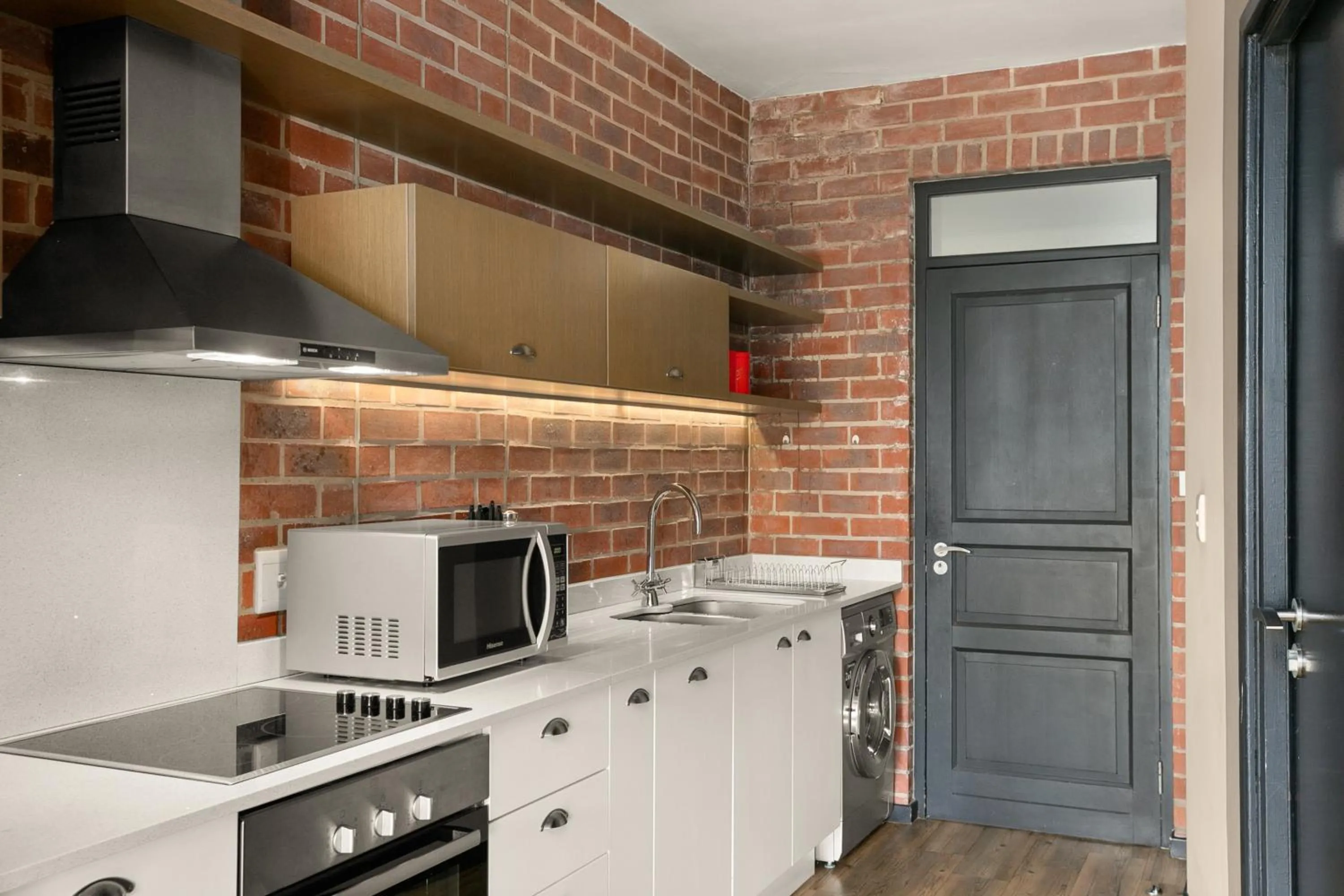 Kitchen or kitchenette in Easy Stay - The Vantage Rosebank