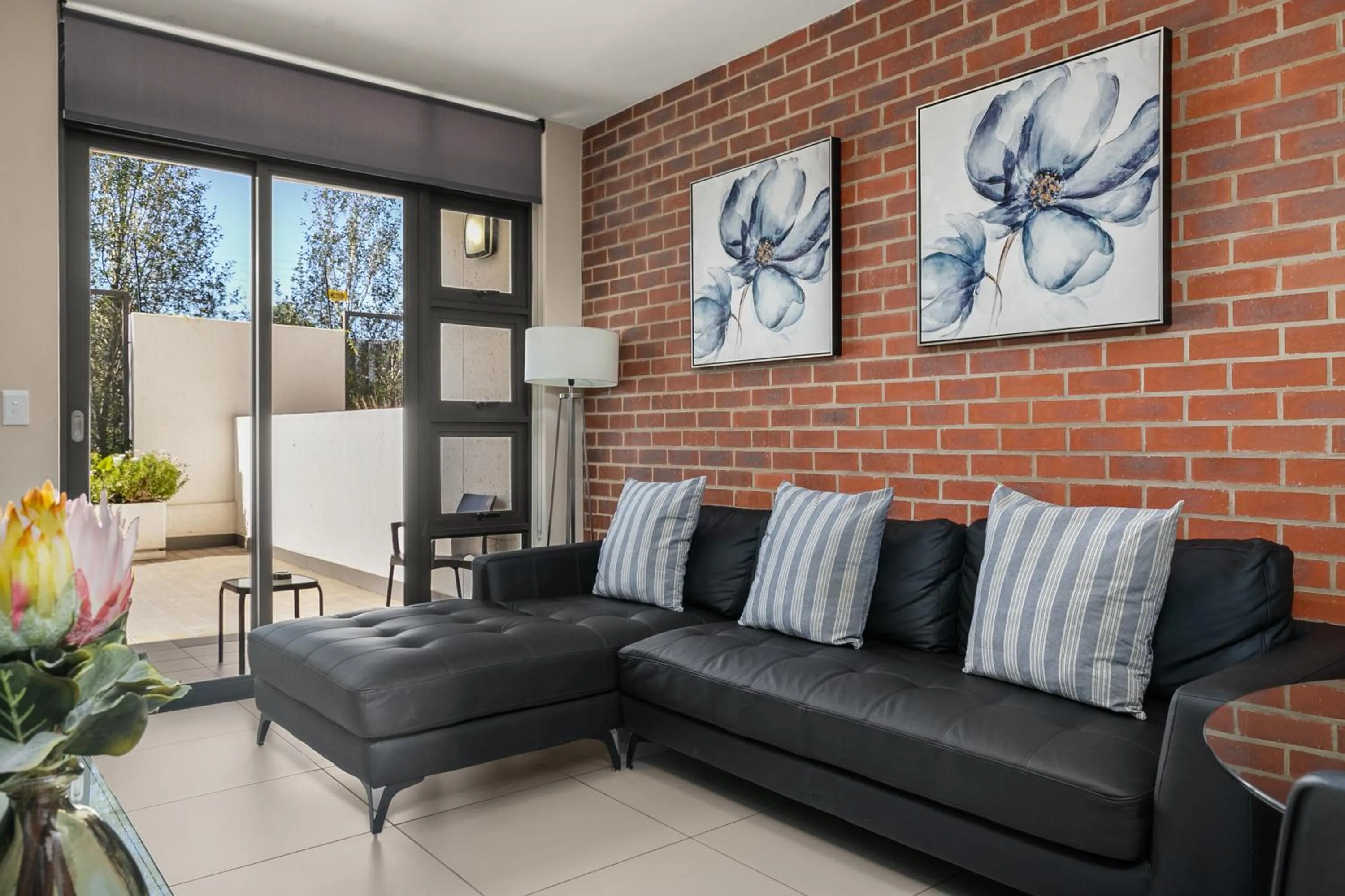 Living room in Easy Stay - The Vantage Rosebank