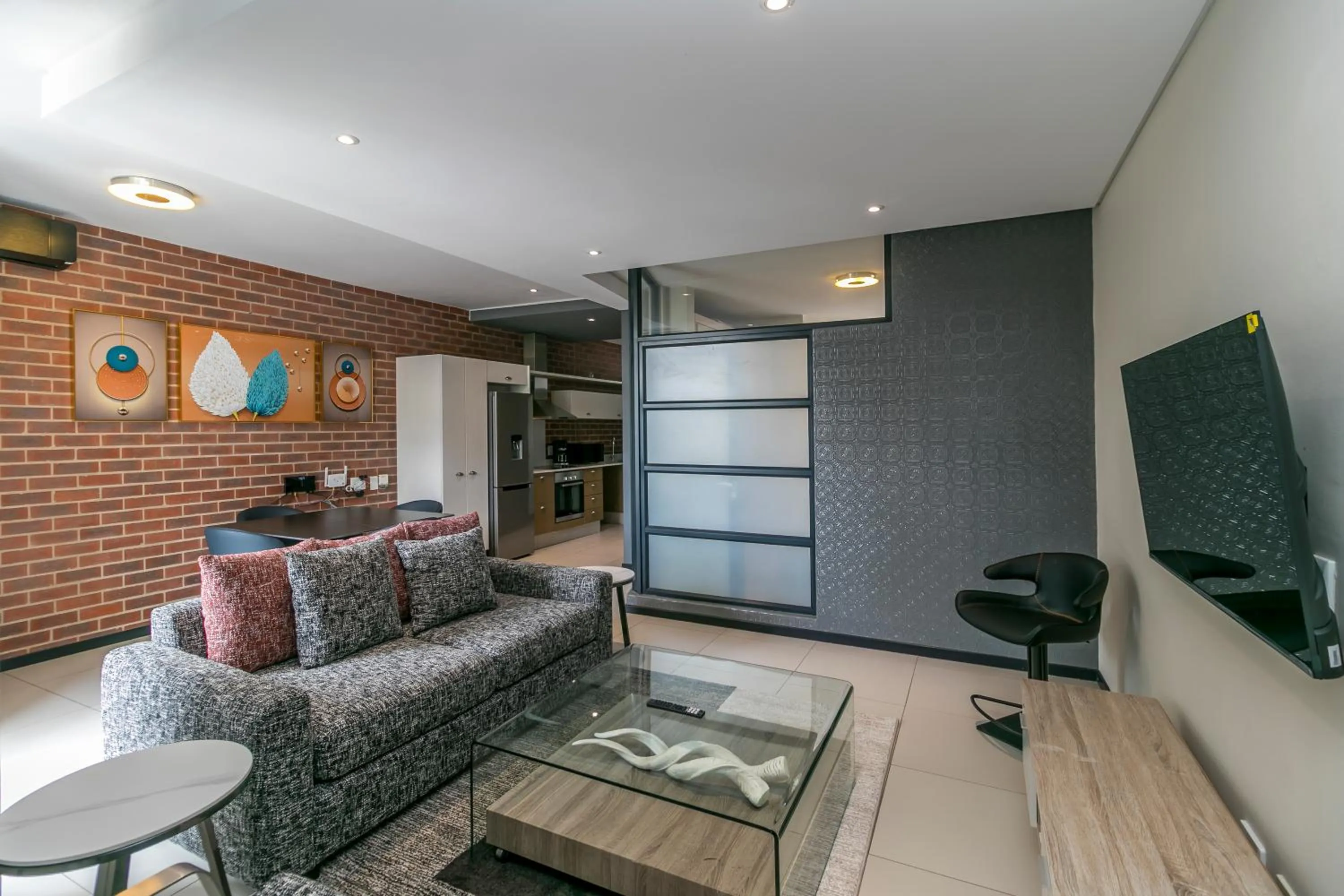 Living room in Easy Stay - The Vantage Rosebank