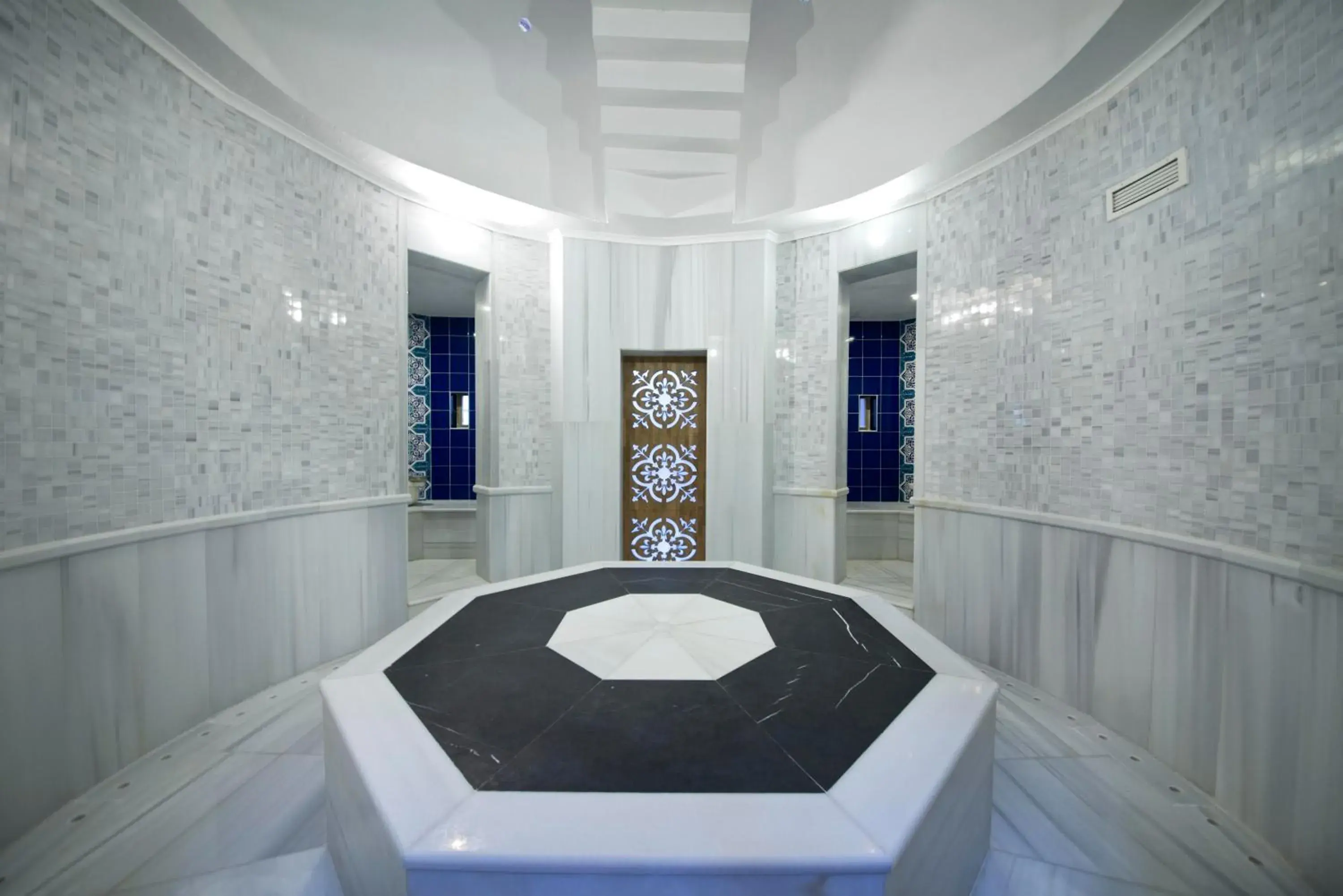 Public Bath, Spa/Wellness in Limak Arcadia Golf Resort - 2 children Free up to age 14