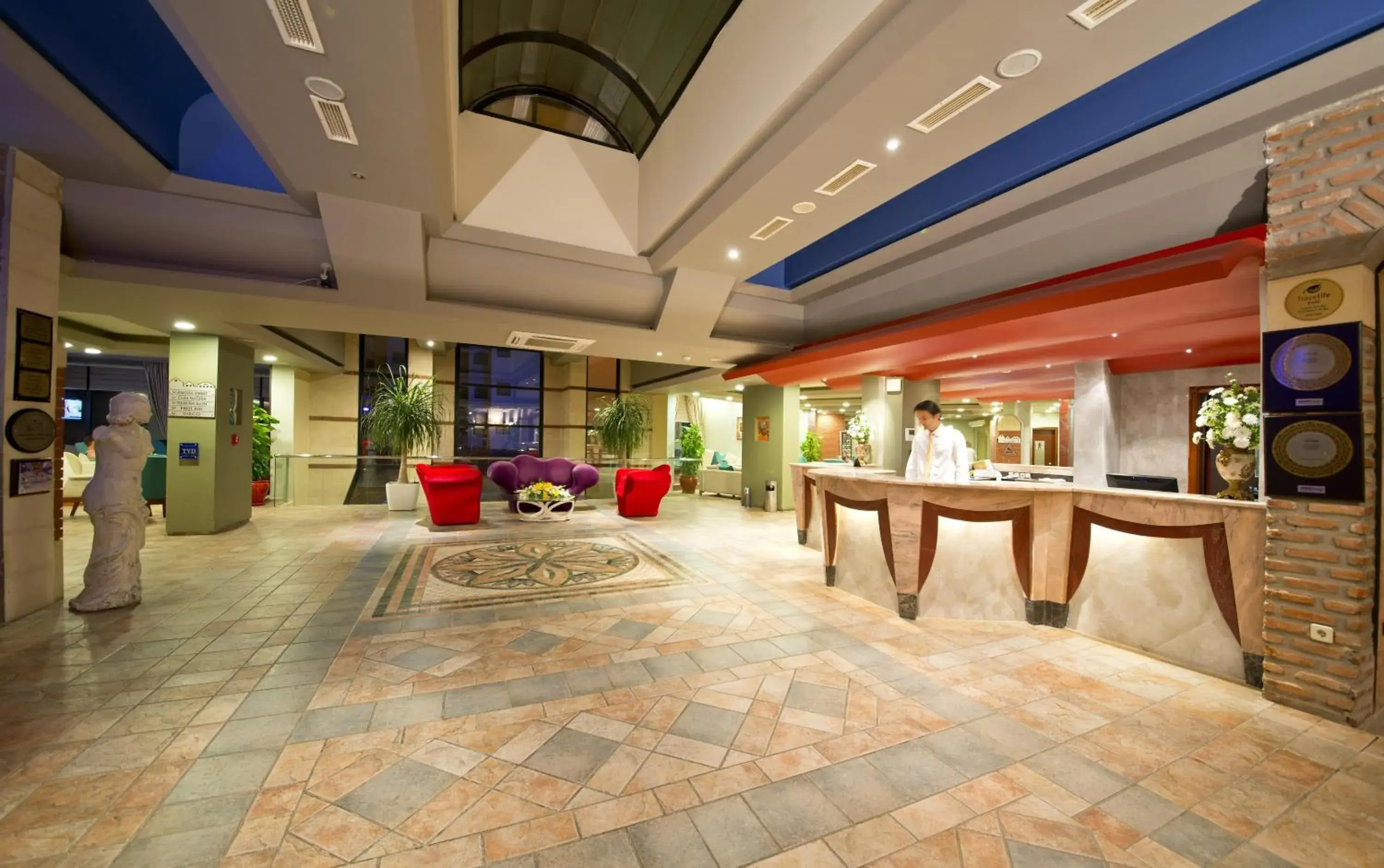 Lobby or reception in Limak Arcadia Golf Resort - 2 children Free up to age 14