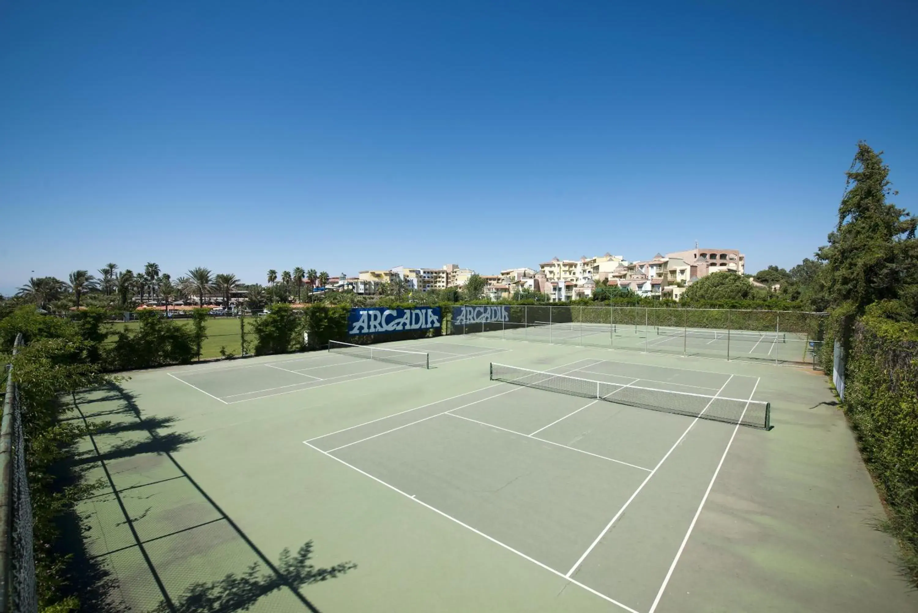 Tennis court, Tennis/Squash in Limak Arcadia Golf Resort - 2 children Free up to age 14