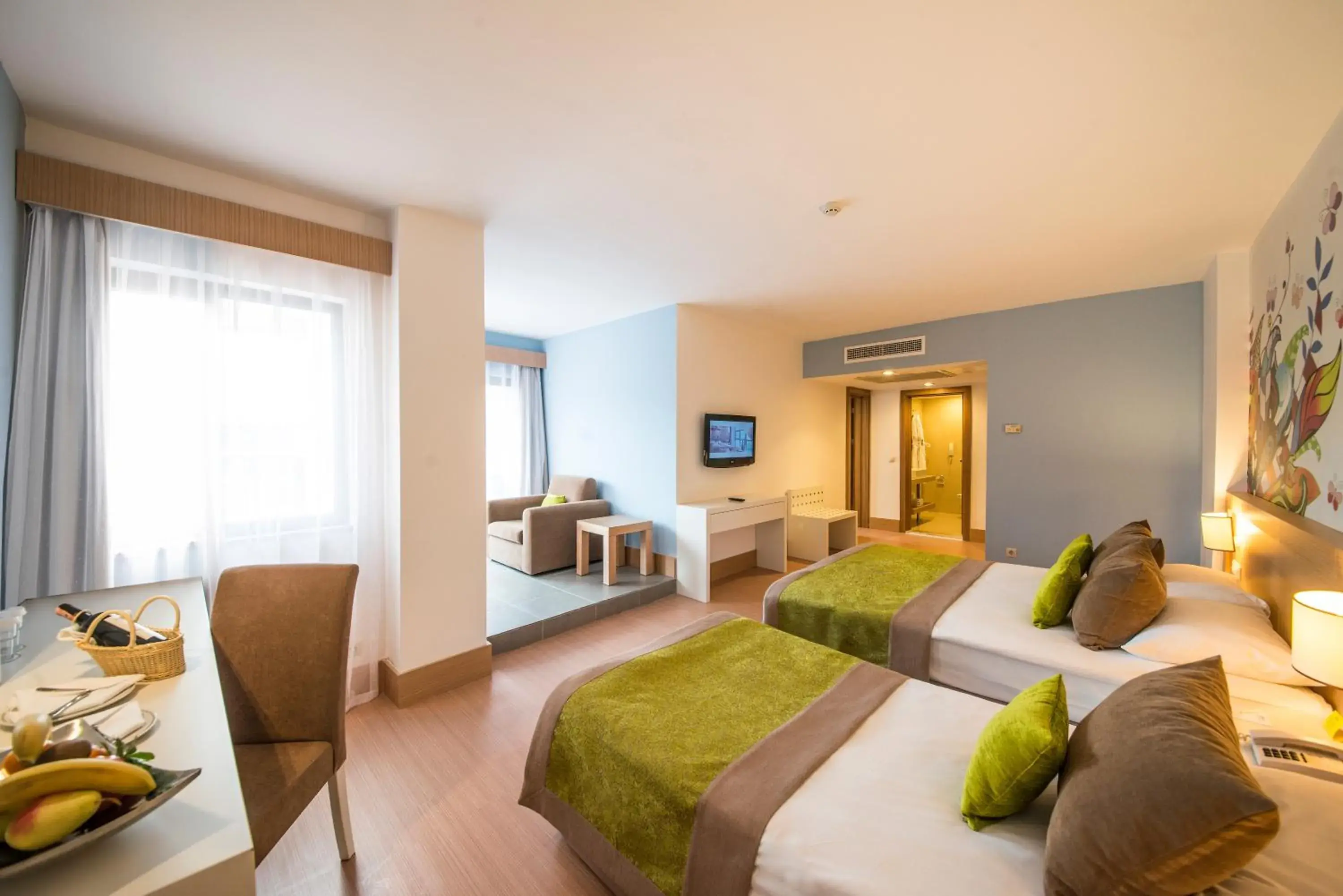 Photo of the whole room, Bed in Limak Arcadia Golf Resort - 2 children Free up to age 14
