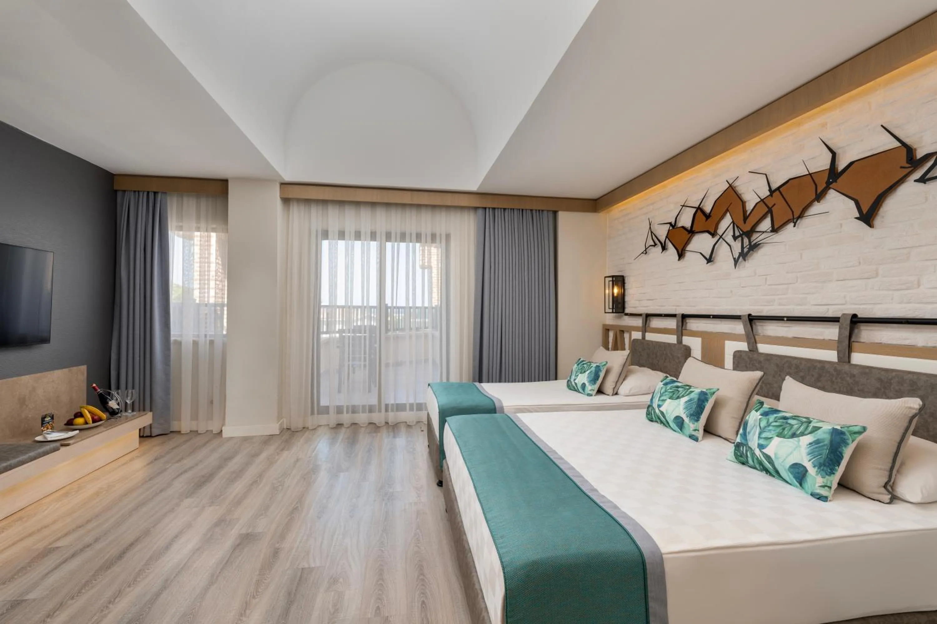 Bedroom, Bed in Limak Arcadia Sport Resort Belek