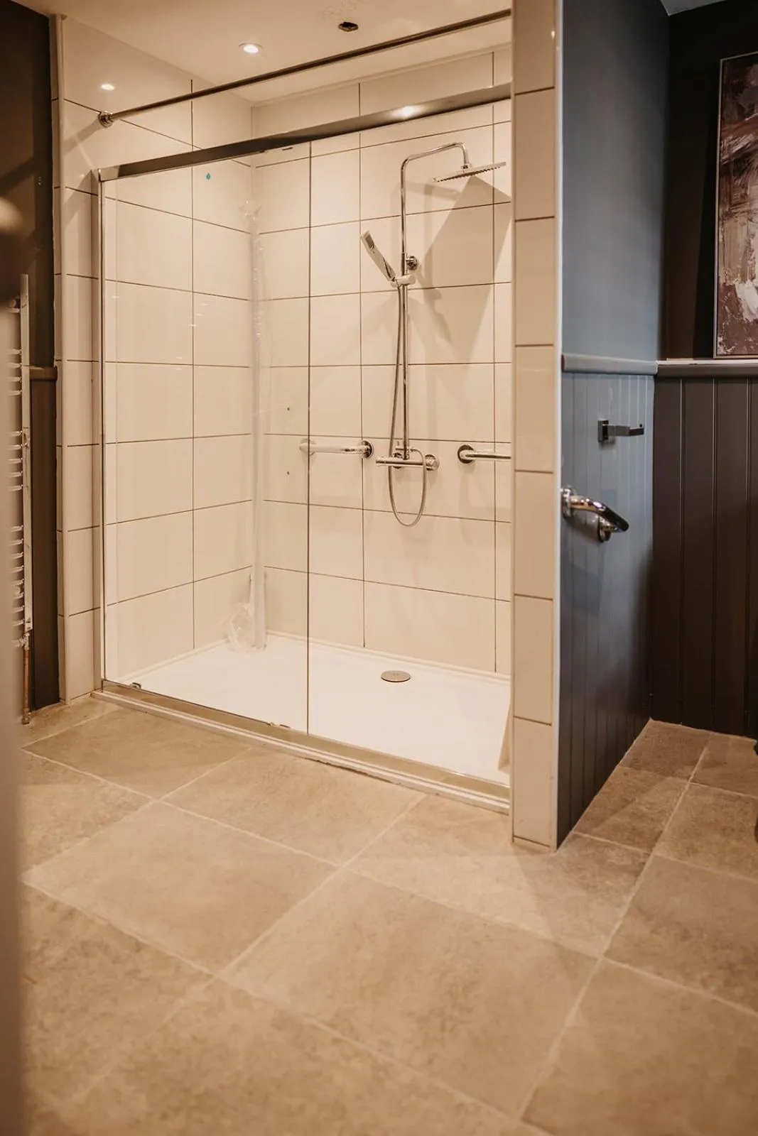 Superior Double Room in The Murray Arms Hotel