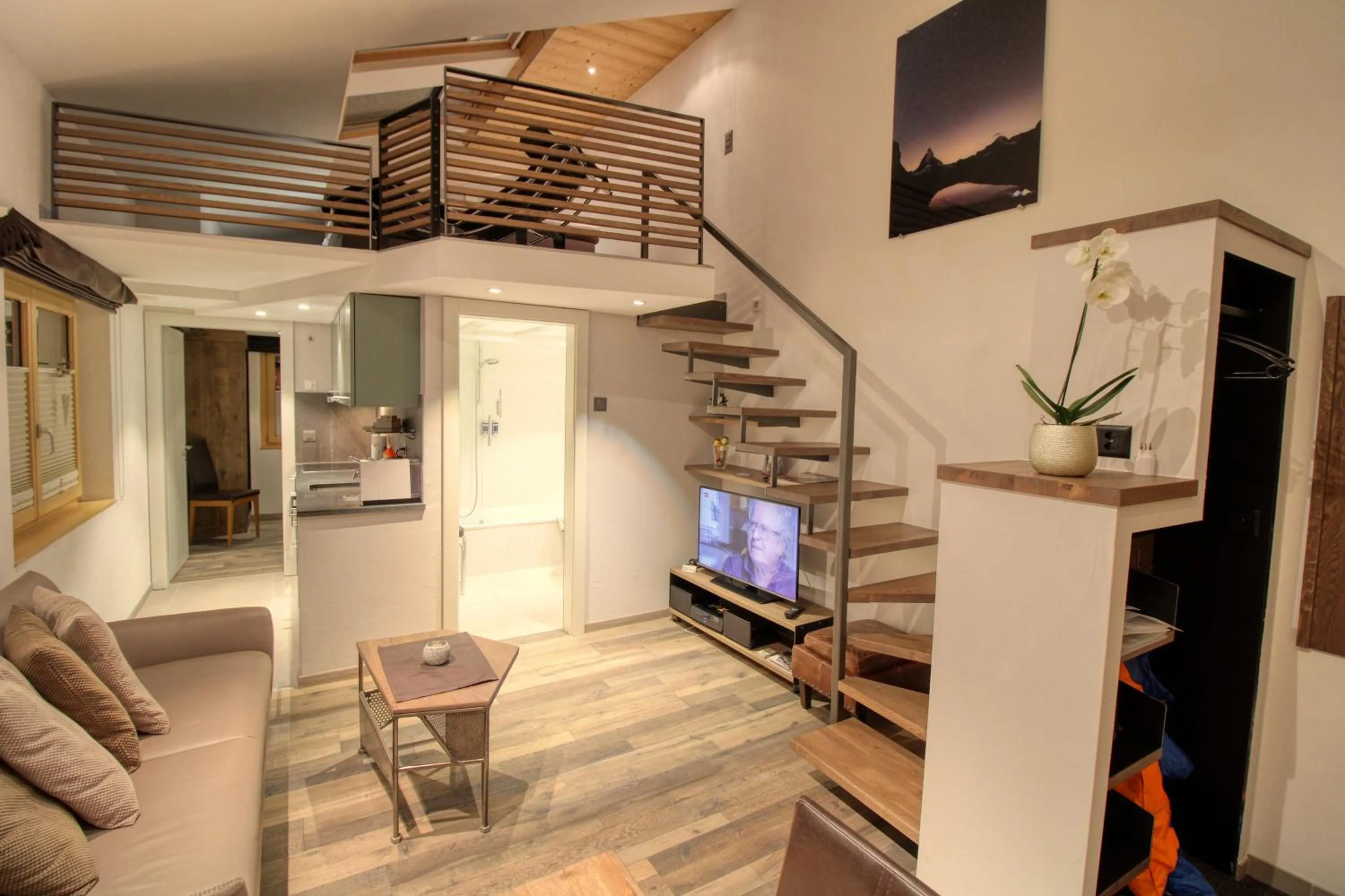 Communal lounge/ TV room in Chalet Abacus