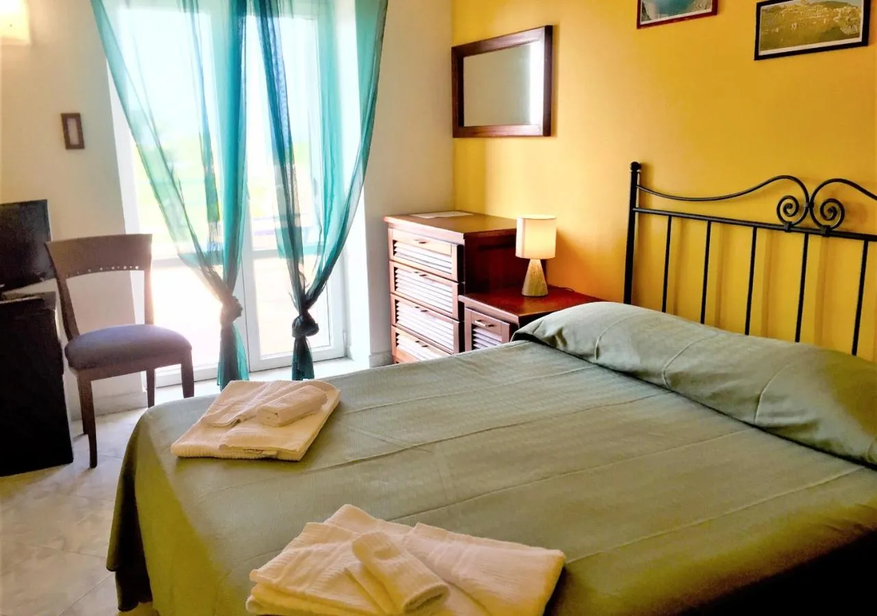 Bed in Hotel Ortensia