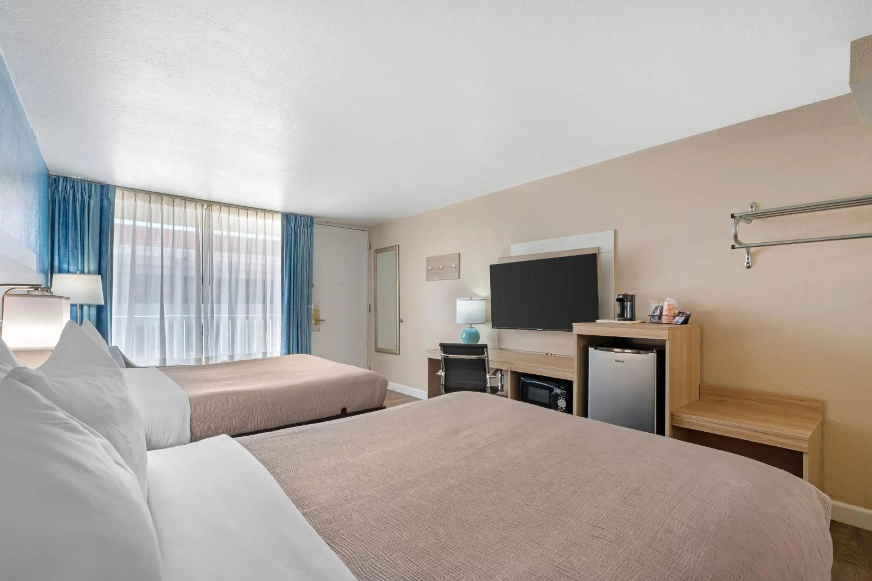 Bedroom, Bed in Quality Inn & Suites Conference Center