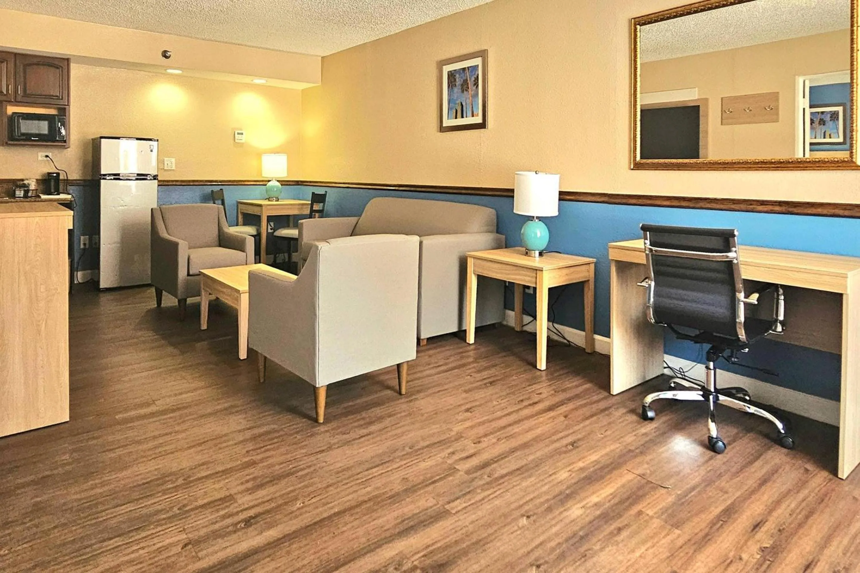 Bedroom in Quality Inn & Suites Conference Center