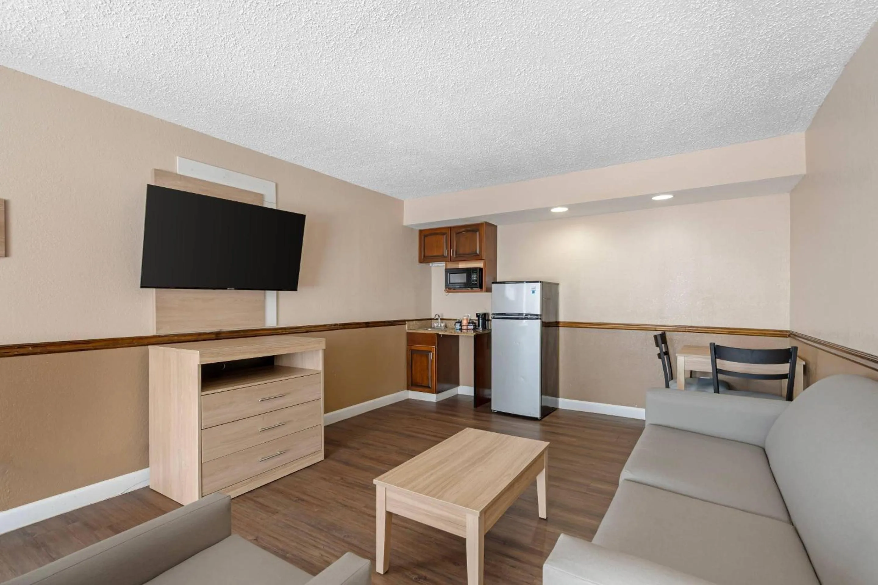 Bedroom in Quality Inn & Suites Conference Center