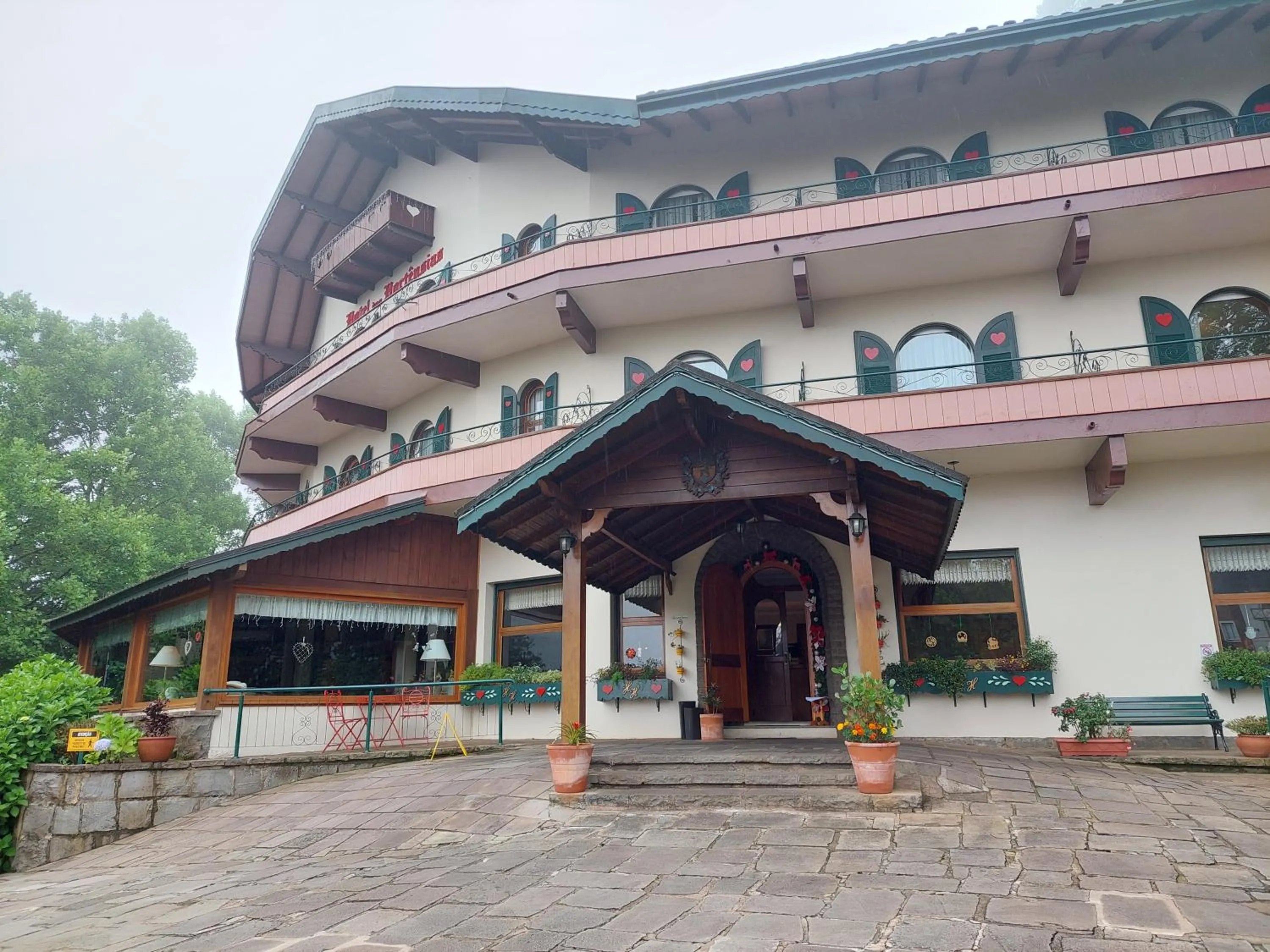 Facade/entrance in Hotel das Hortênsias