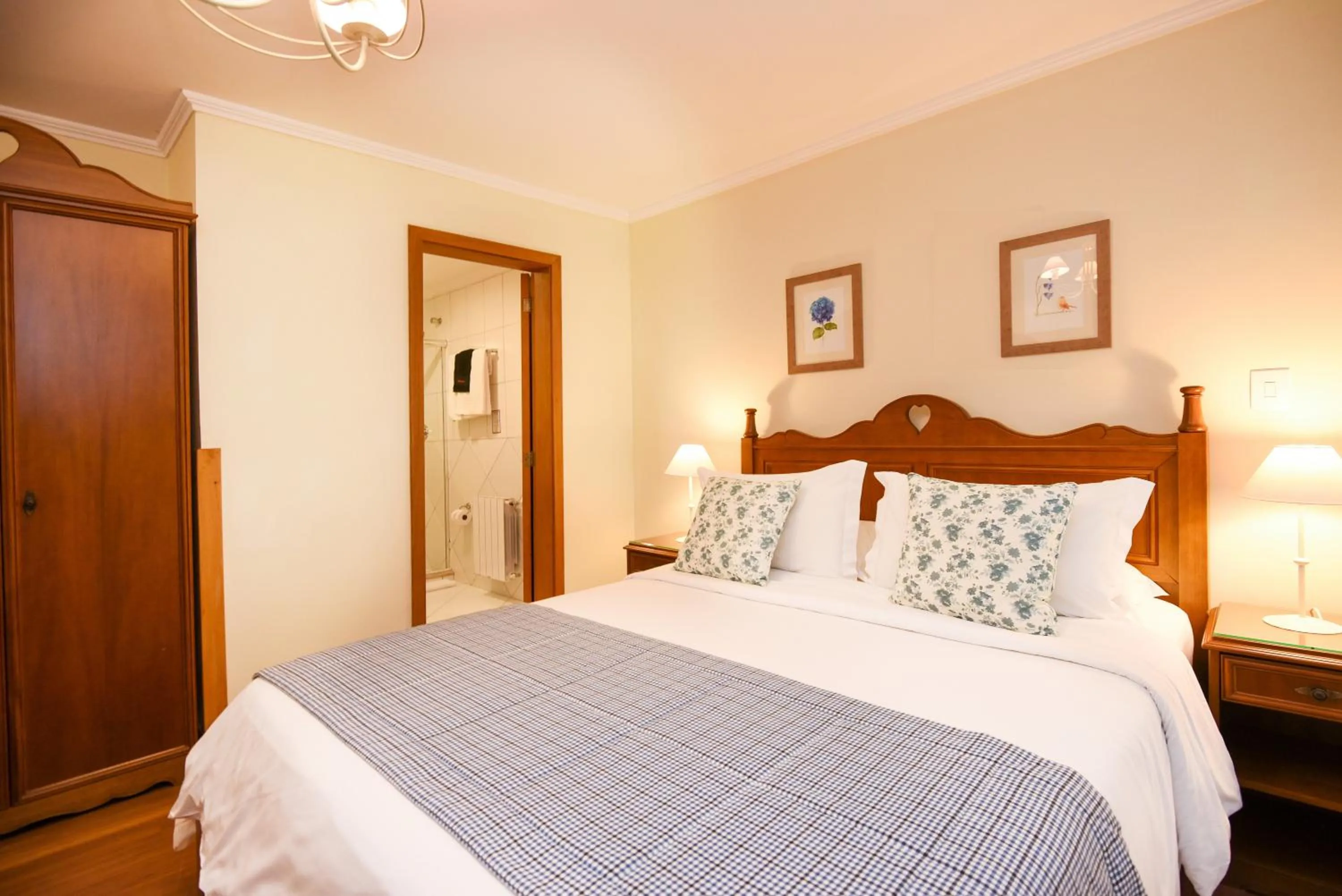 Bedroom, Bed in Hotel das Hortênsias