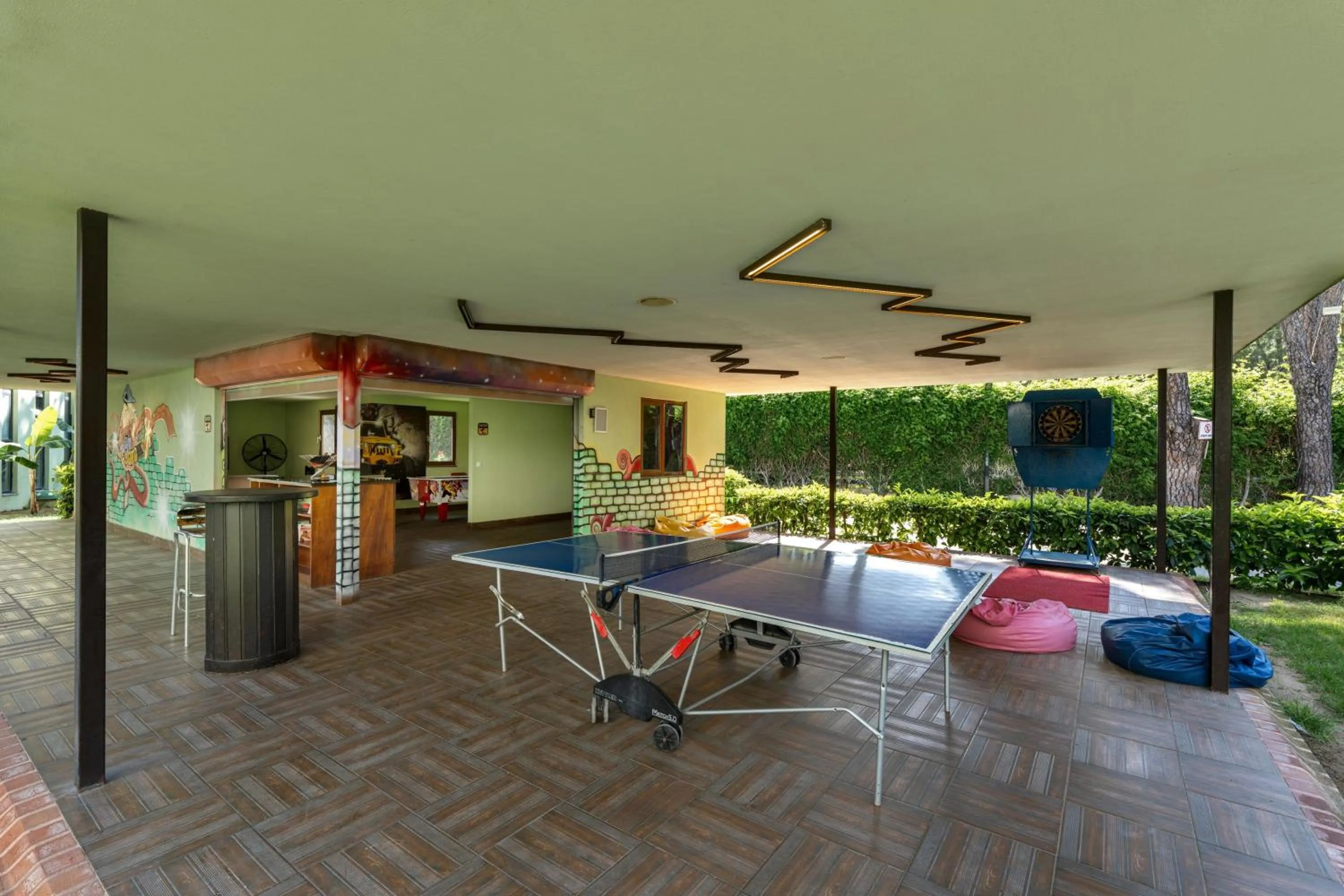 Entertainment in Limak Atlantis Deluxe Hotel Belek