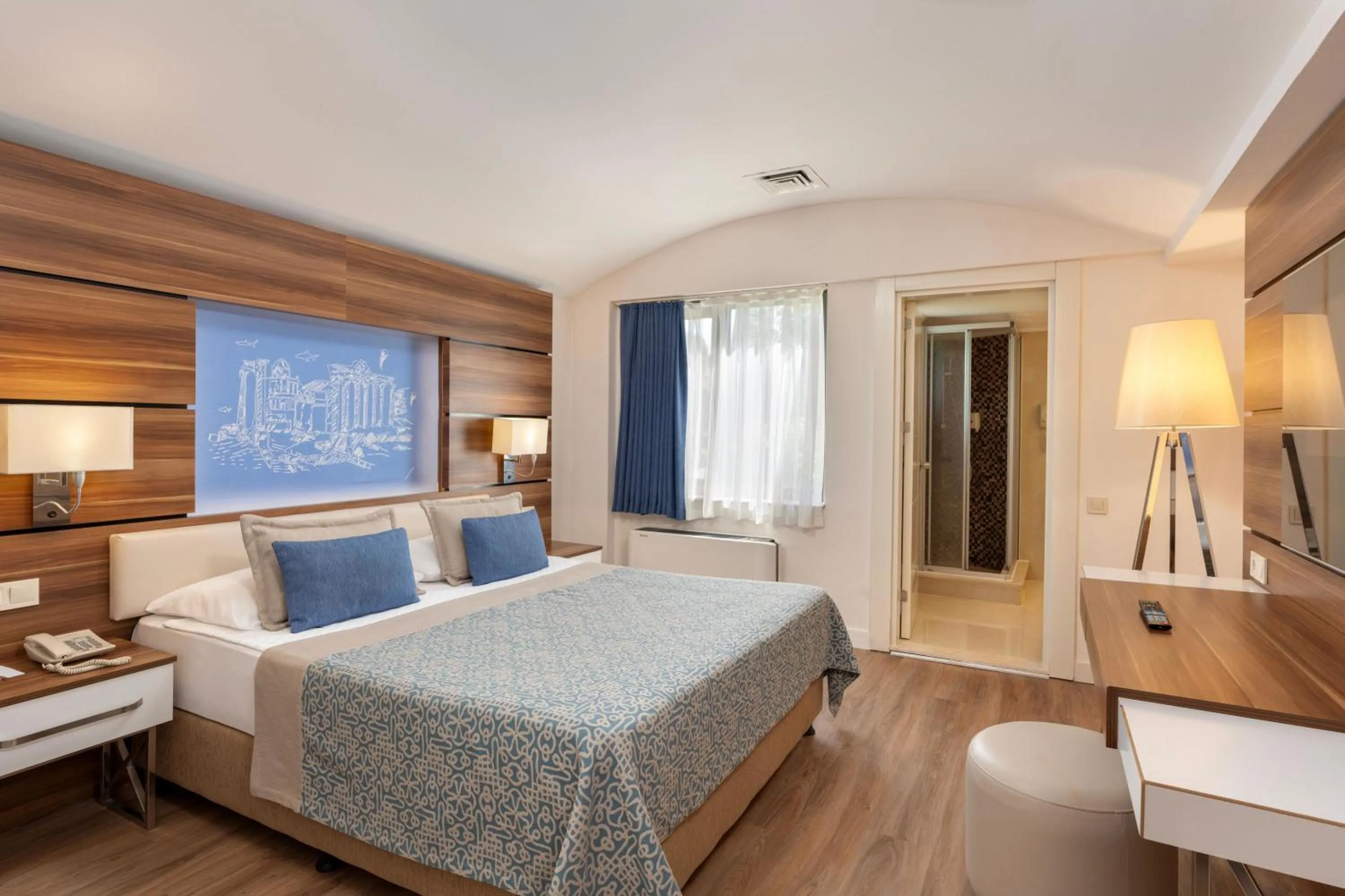 Bed in Limak Atlantis Deluxe Hotel Belek