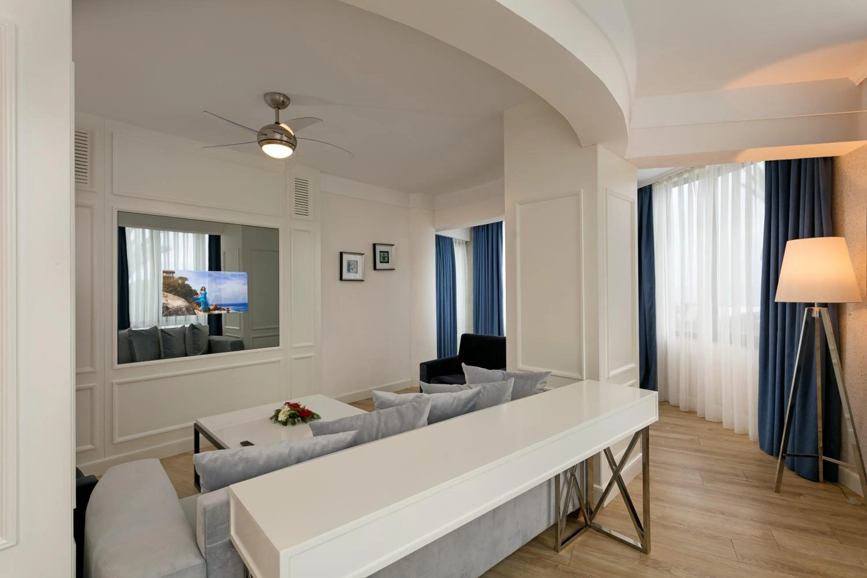 TV and multimedia in Limak Atlantis Deluxe Hotel Belek