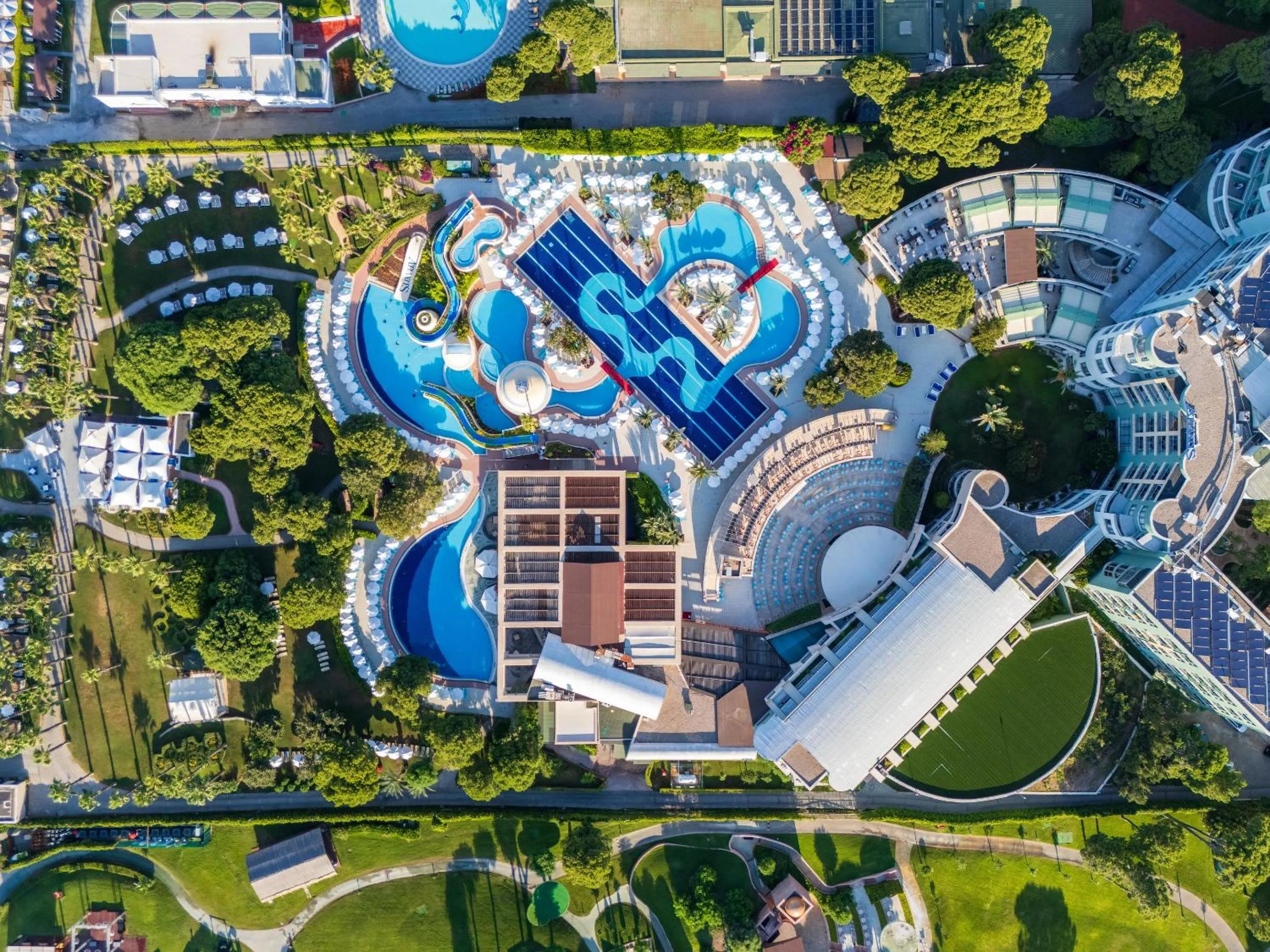 Day in Limak Atlantis Deluxe Hotel Belek