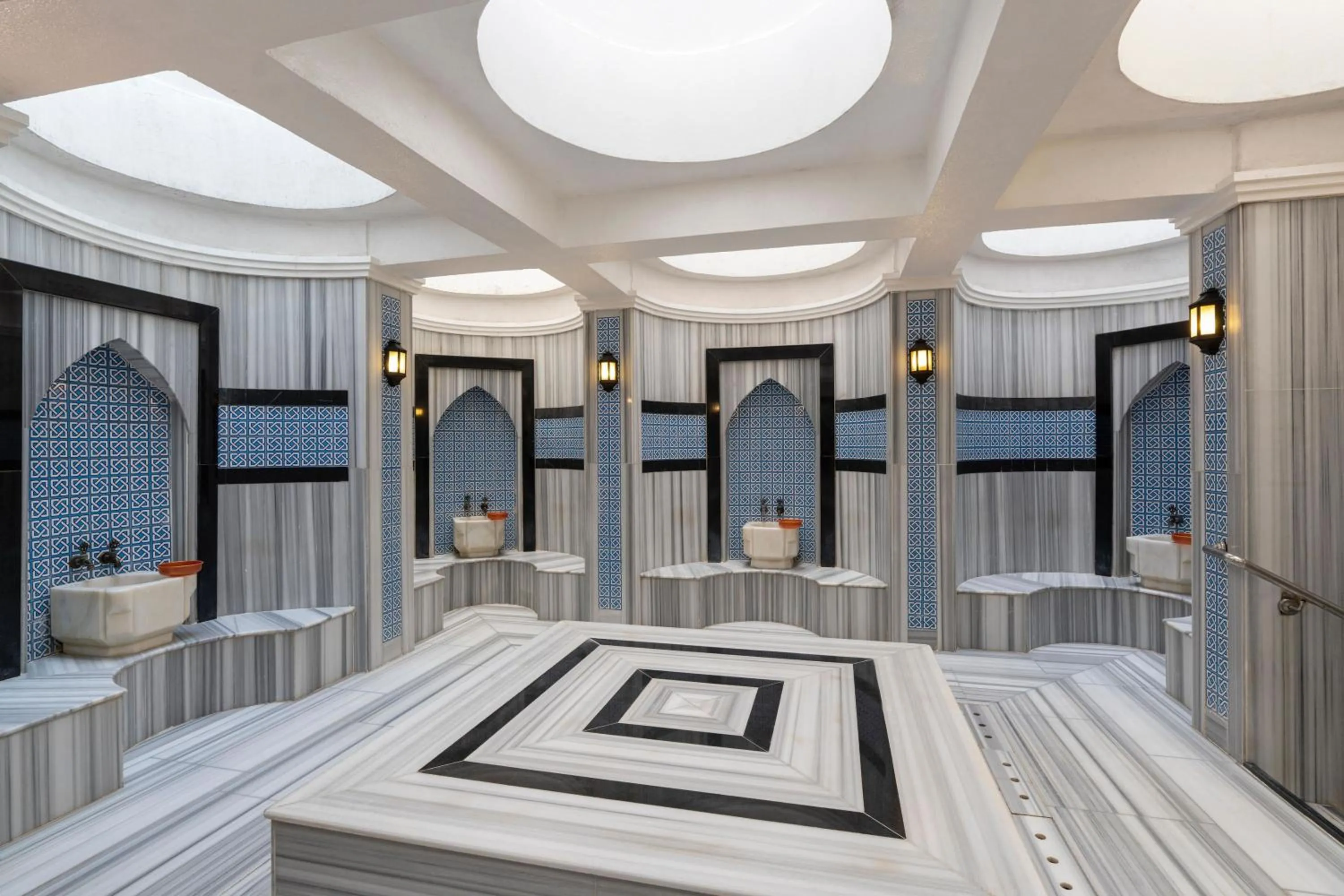Spa and wellness centre/facilities, Bed in Limak Atlantis Deluxe Hotel Belek