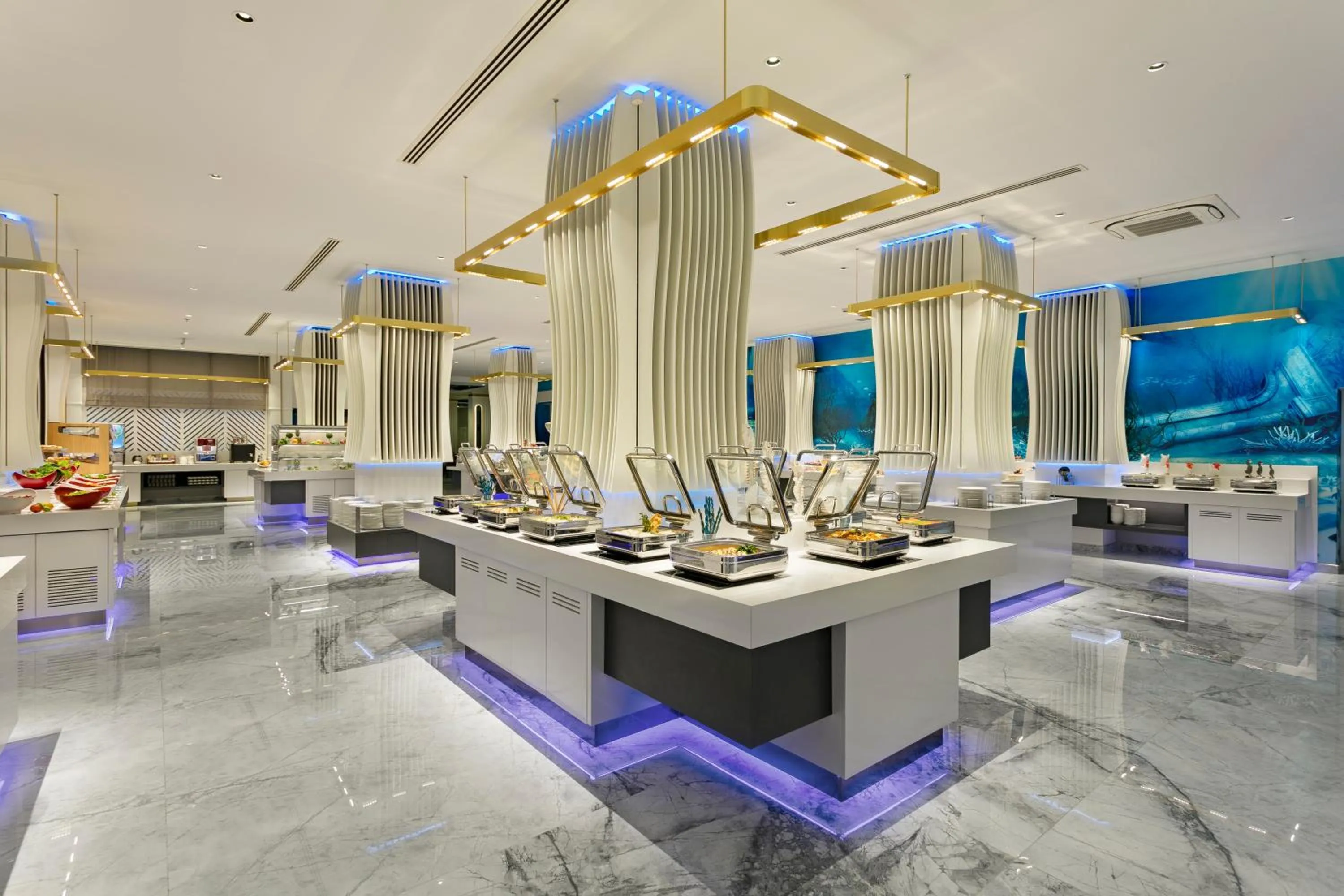 Meals in Limak Atlantis Deluxe Hotel Belek