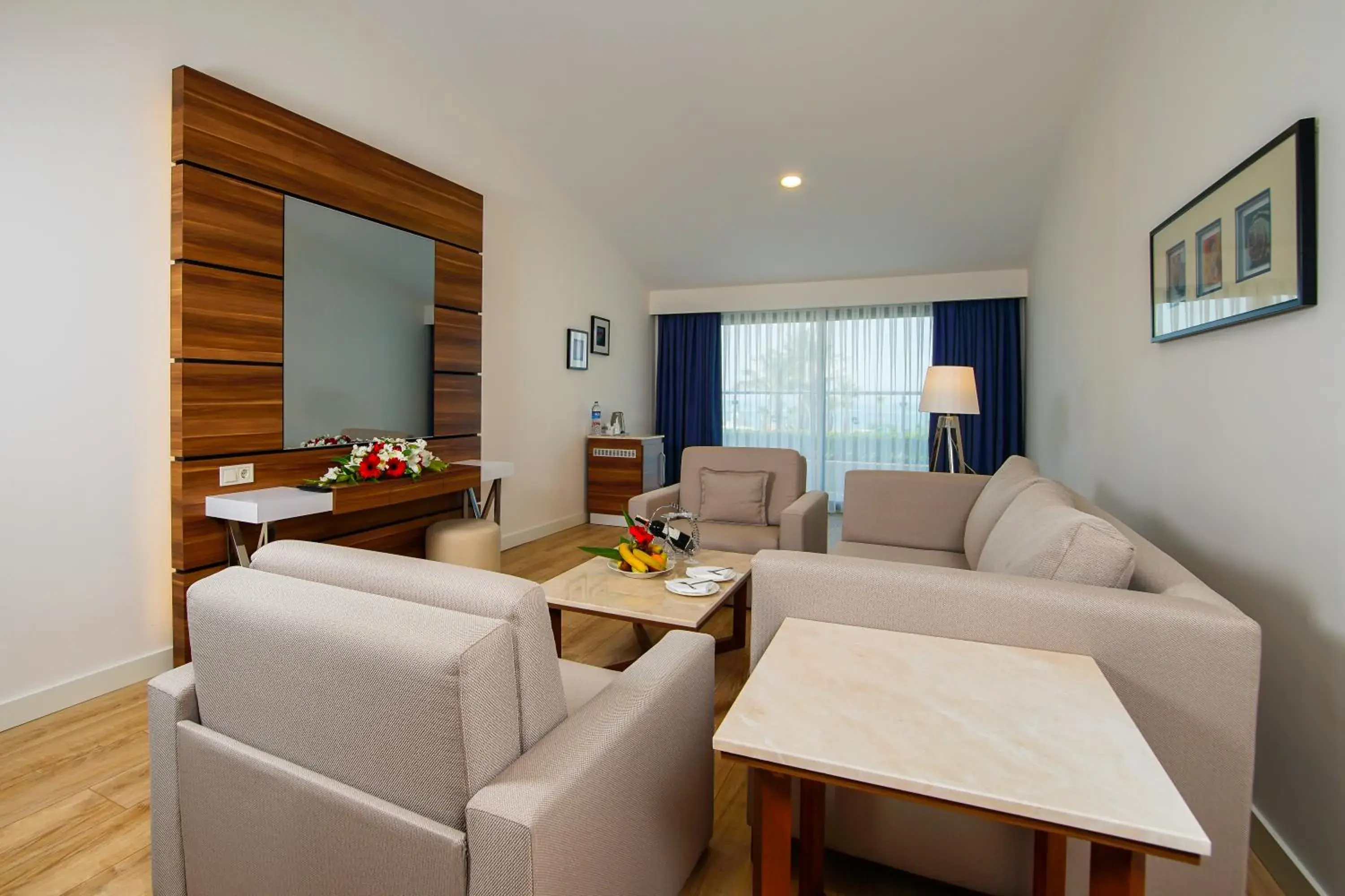 Living room, Seating Area in Limak Atlantis Deluxe Hotel-2 Children Free up to Age 14