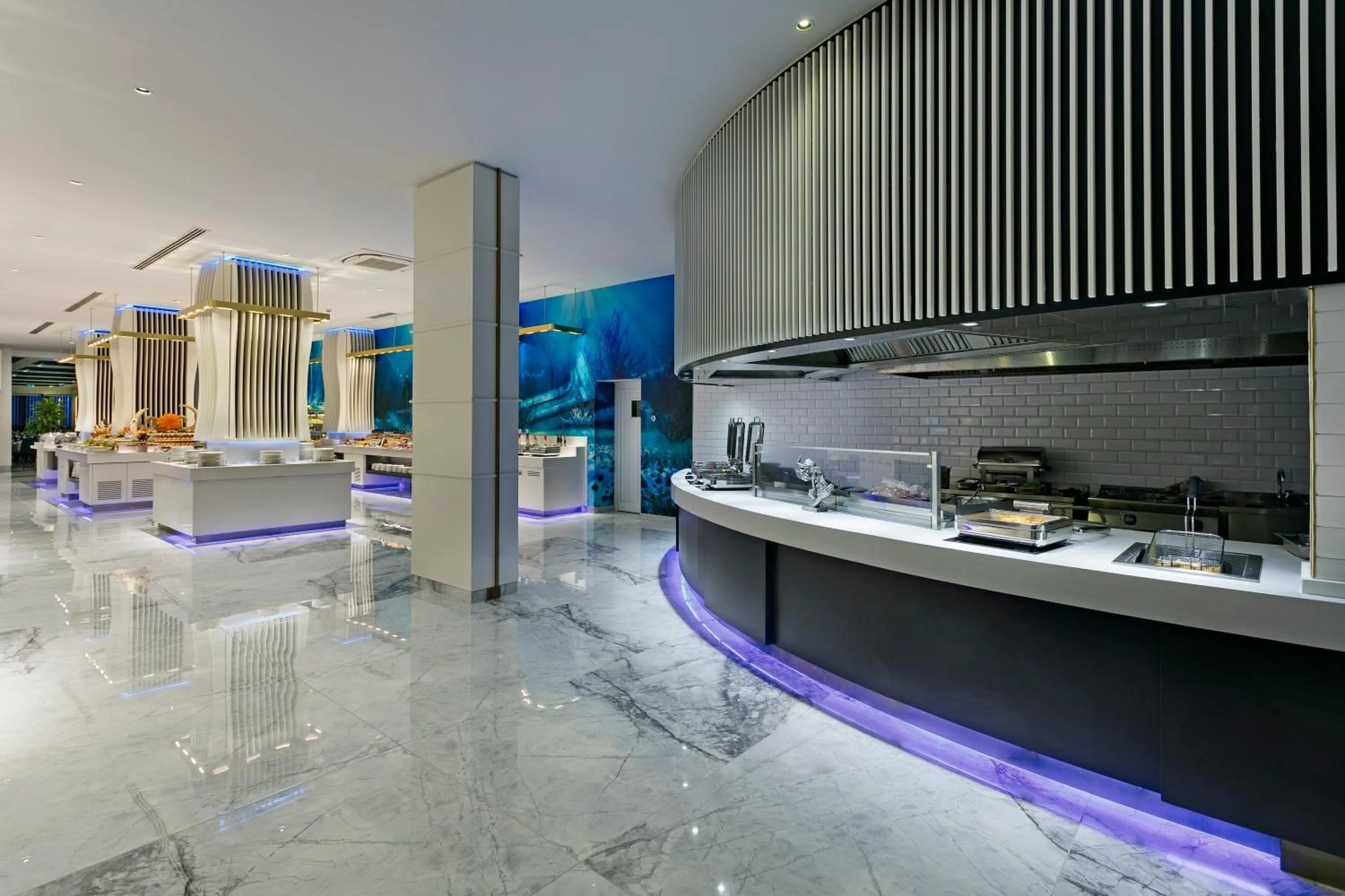 Meals in Limak Atlantis Deluxe Hotel Belek