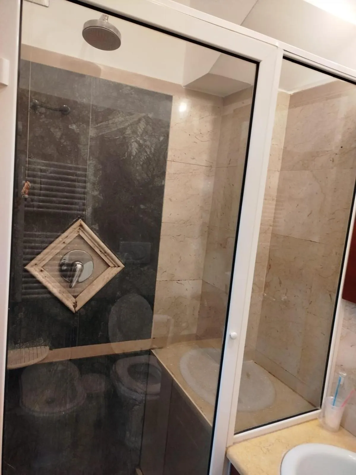 Bathroom in Affittacamere Stranamore