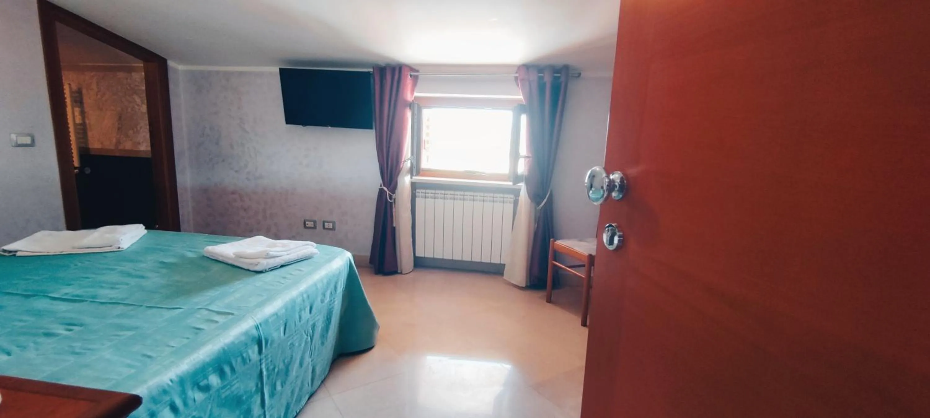 Bird's eye view, Bed in Affittacamere Stranamore